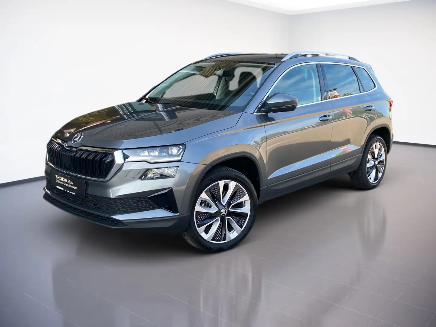 Skoda Karoq SELECTION 1.5TSI DSG MATRIX.AHK.WINTERP. Grau - 2