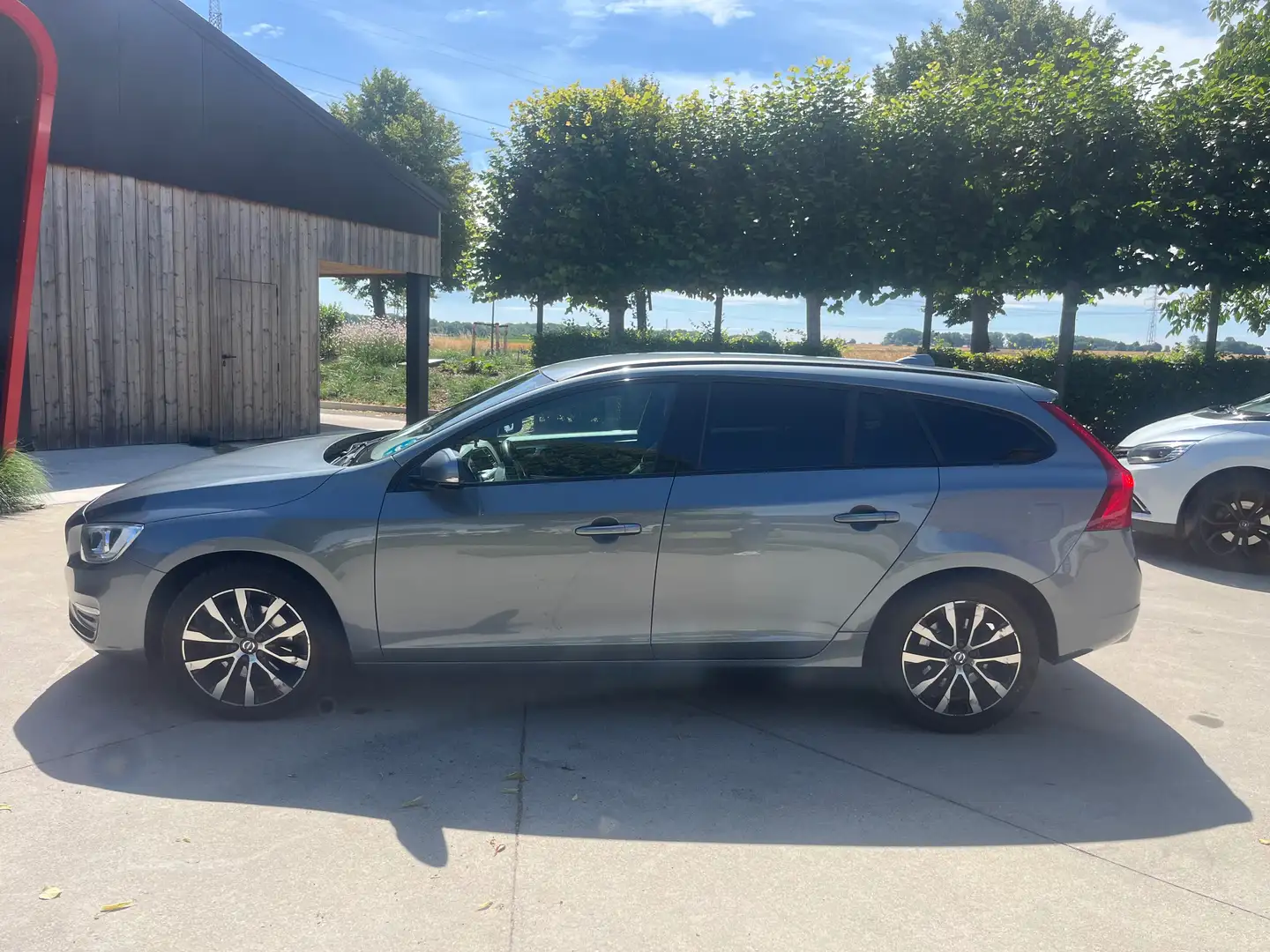 Volvo V60 V60 D2 Linje Svart Gris - 1