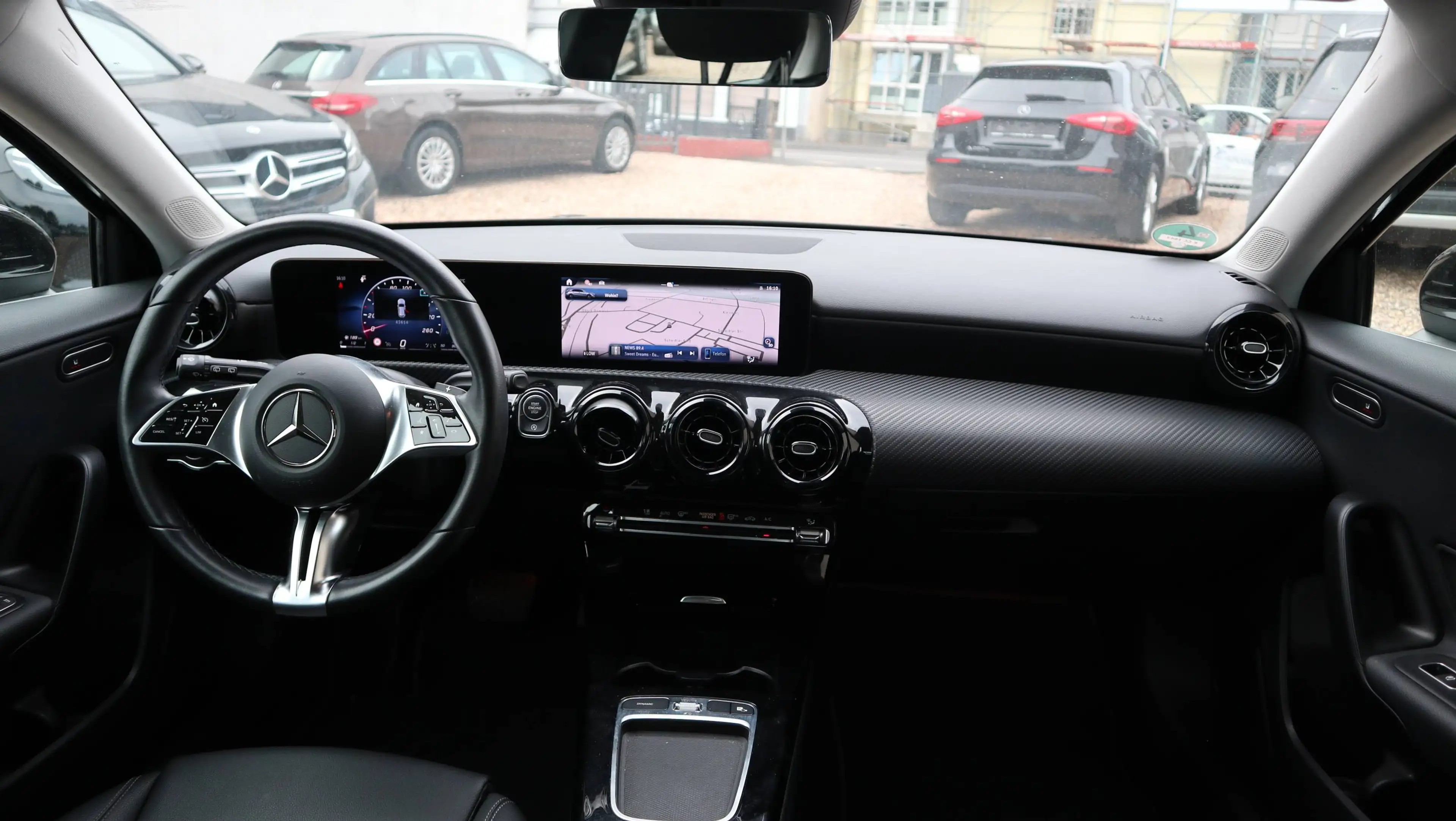 Mercedes-Benz A 200 A 200 D*Navi*Leder*Kamera*1.Hand*SHZ*MOD.2025 — photo 13