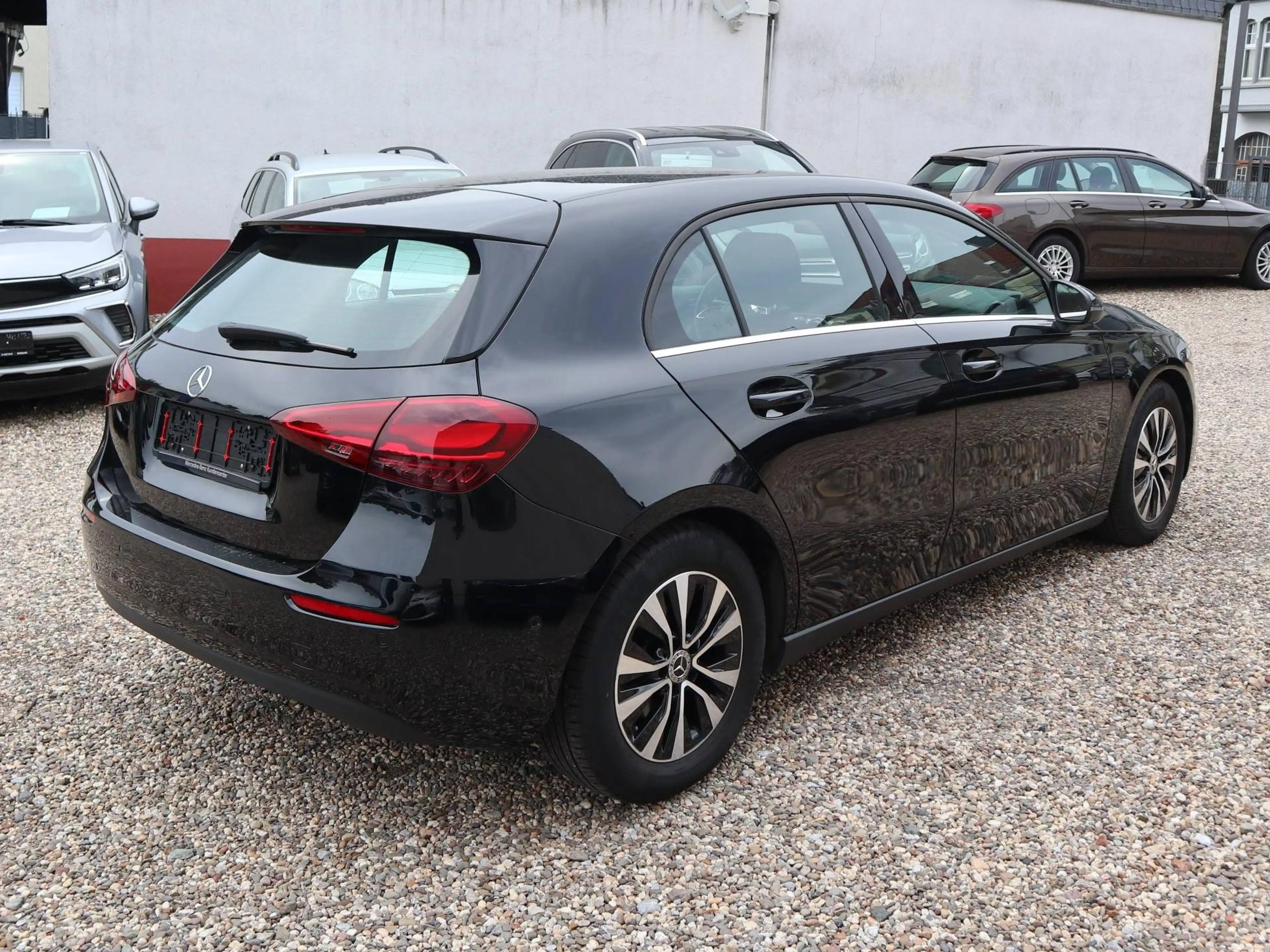 Mercedes-Benz A 200 A 200 D*Navi*Leder*Kamera*1.Hand*SHZ*MOD.2025 — photo 3