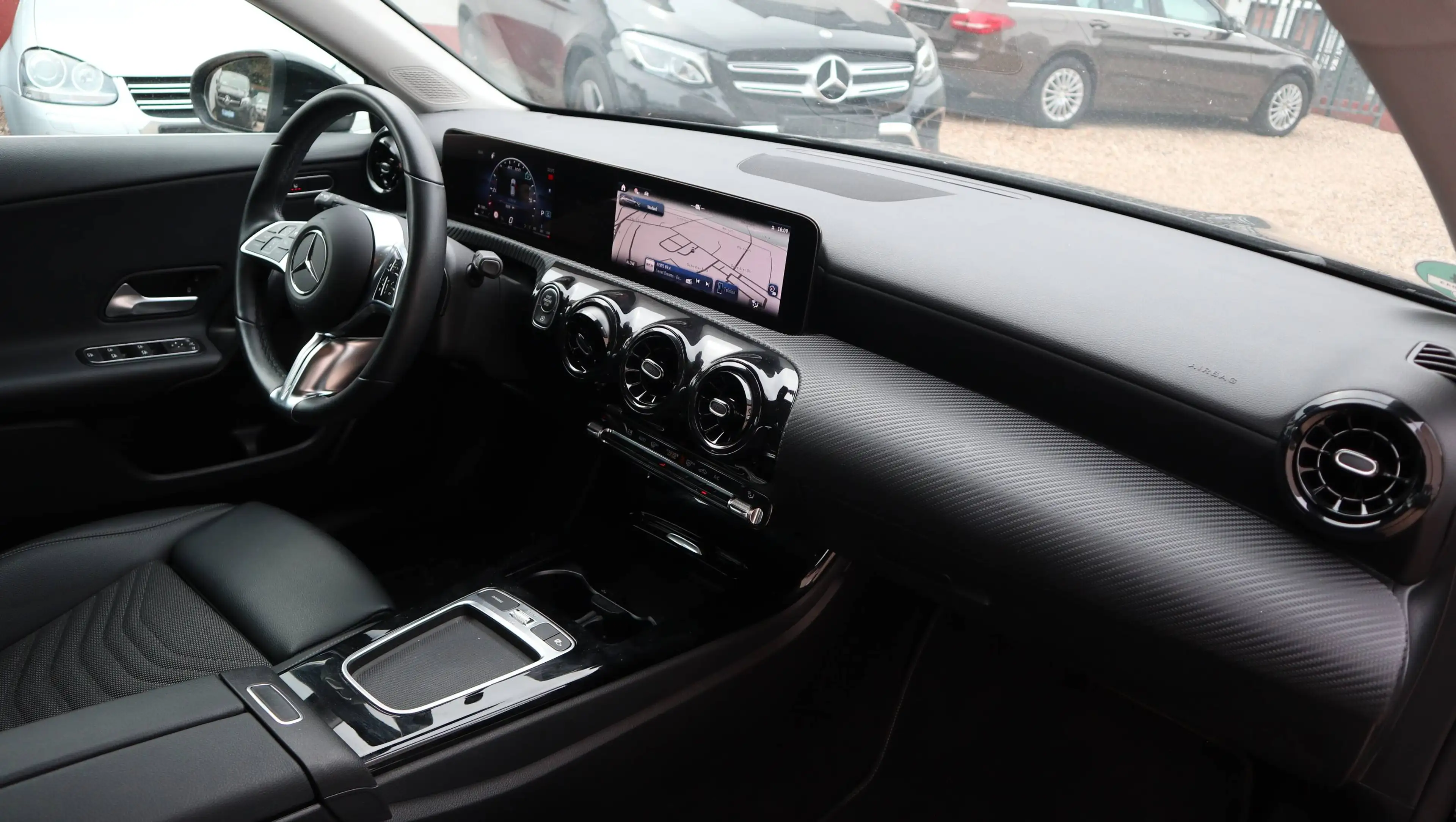 Mercedes-Benz A 200 A 200 D*Navi*Leder*Kamera*1.Hand*SHZ*MOD.2025 — photo 12