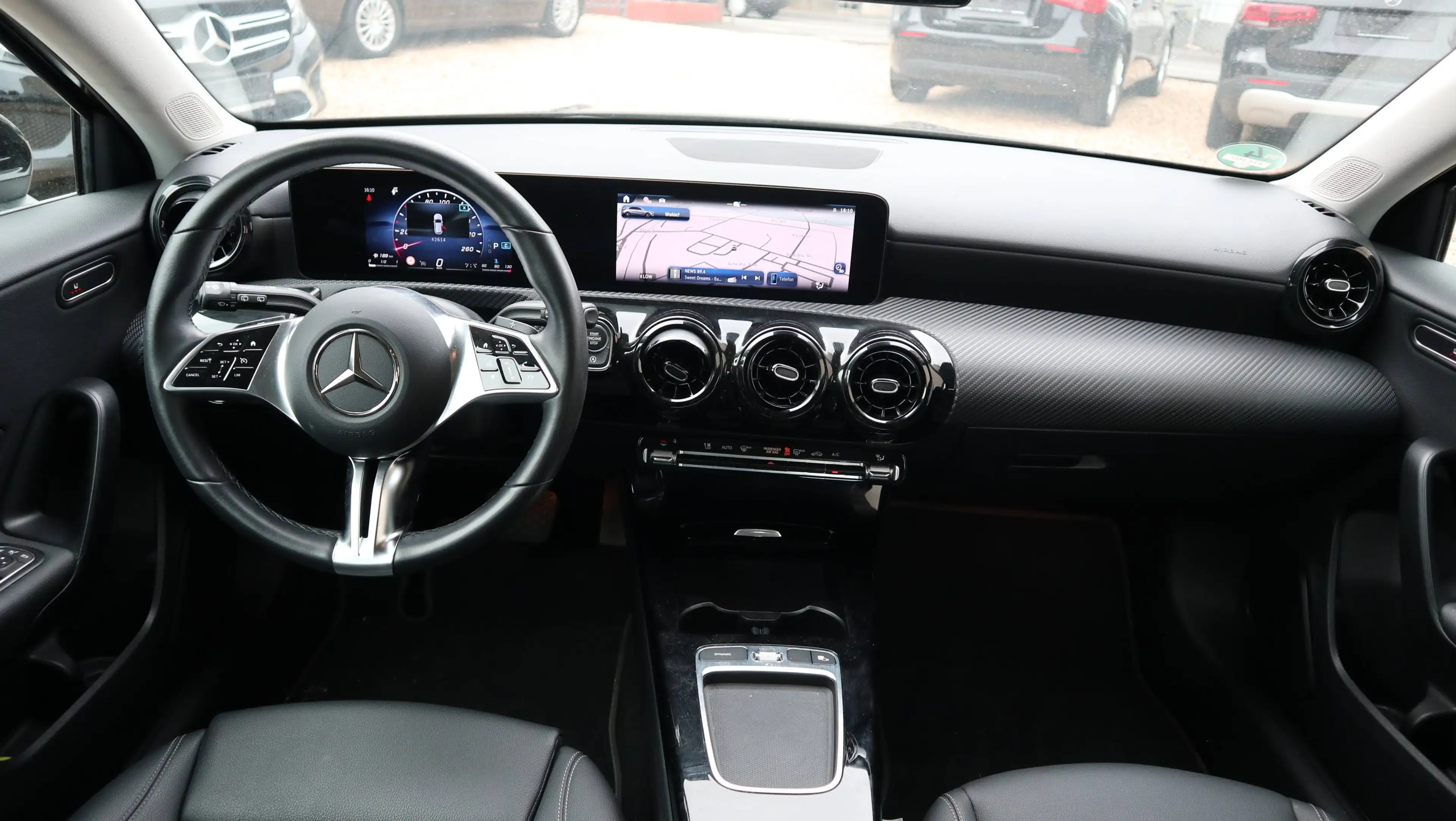 Mercedes-Benz A 200 A 200 D*Navi*Leder*Kamera*1.Hand*SHZ*MOD.2025 — photo 14