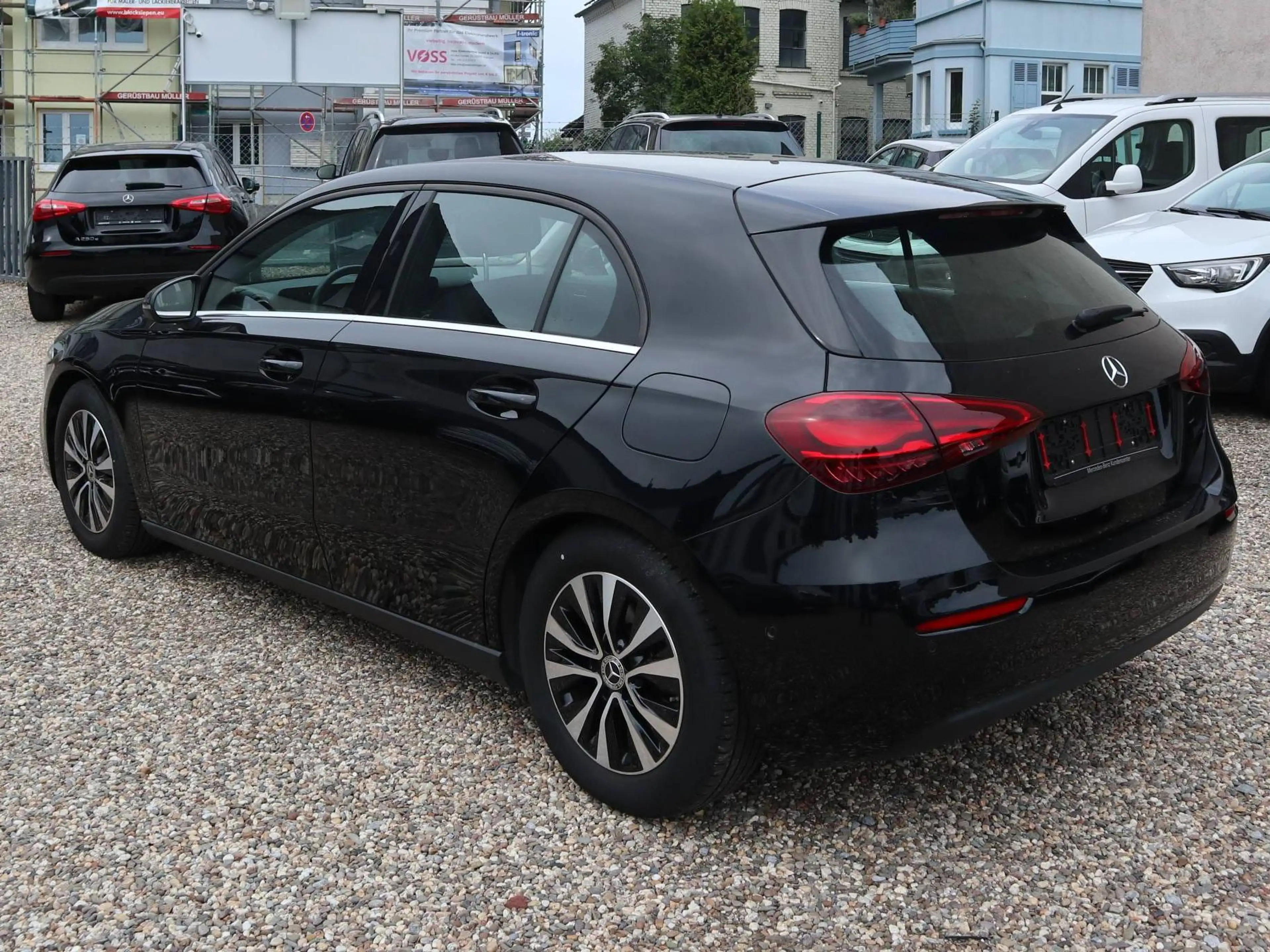 Mercedes-Benz A 200 A 200 D*Navi*Leder*Kamera*1.Hand*SHZ*MOD.2025 — photo 2