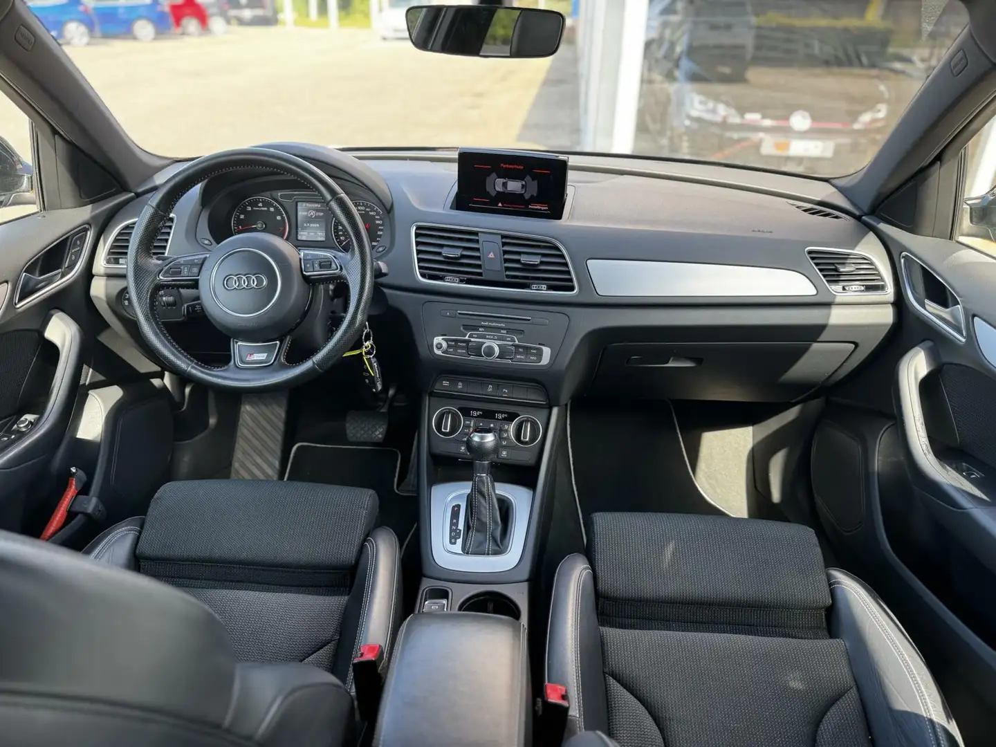 Audi Q3 1.4 TFSI CoD 150PK S-Line S-tronic| Bi Xenon| 18'' Noir - 2