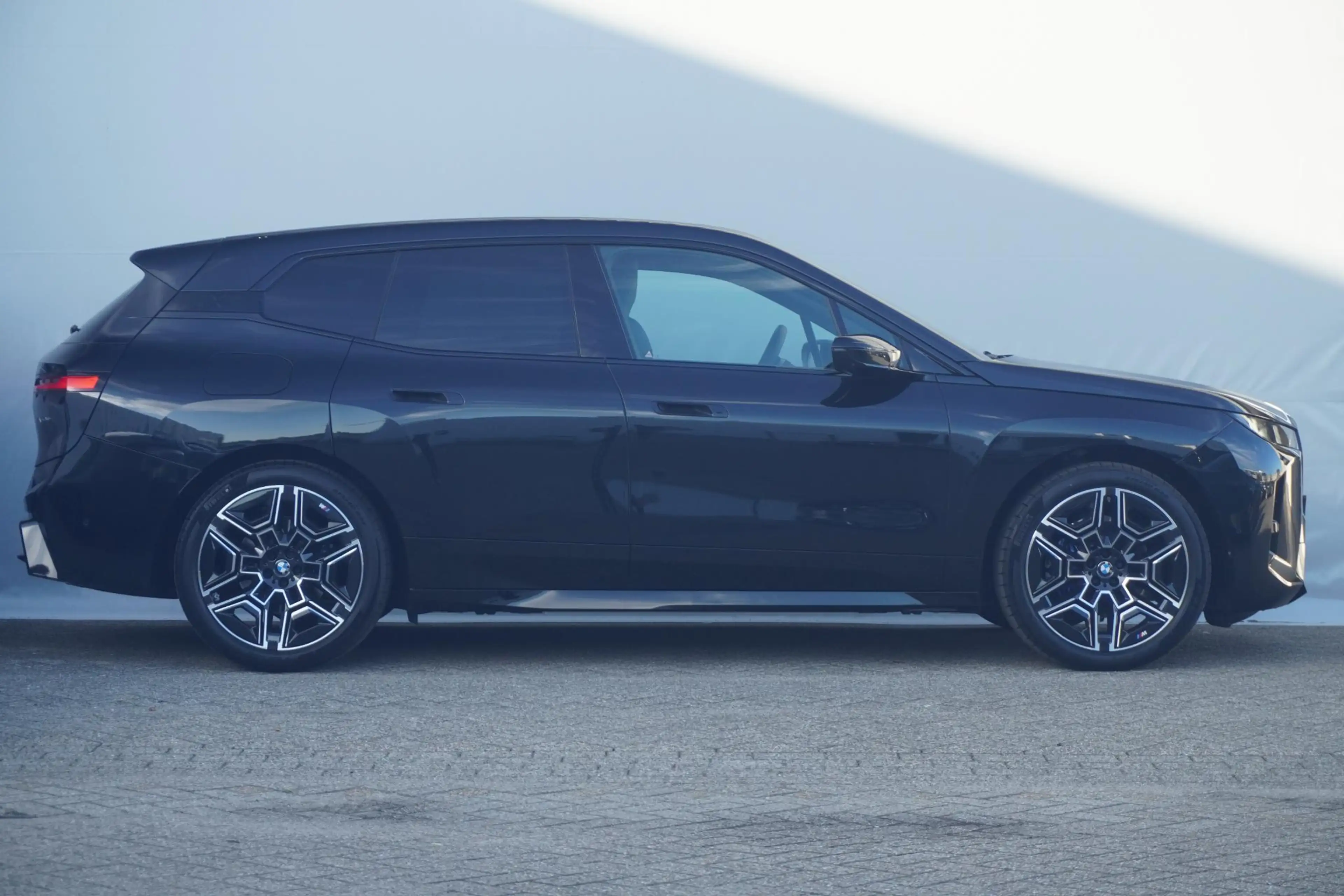BMW iX xDrive45 | M Sportpakket | Panoramadak Sky Lounge — photo 6