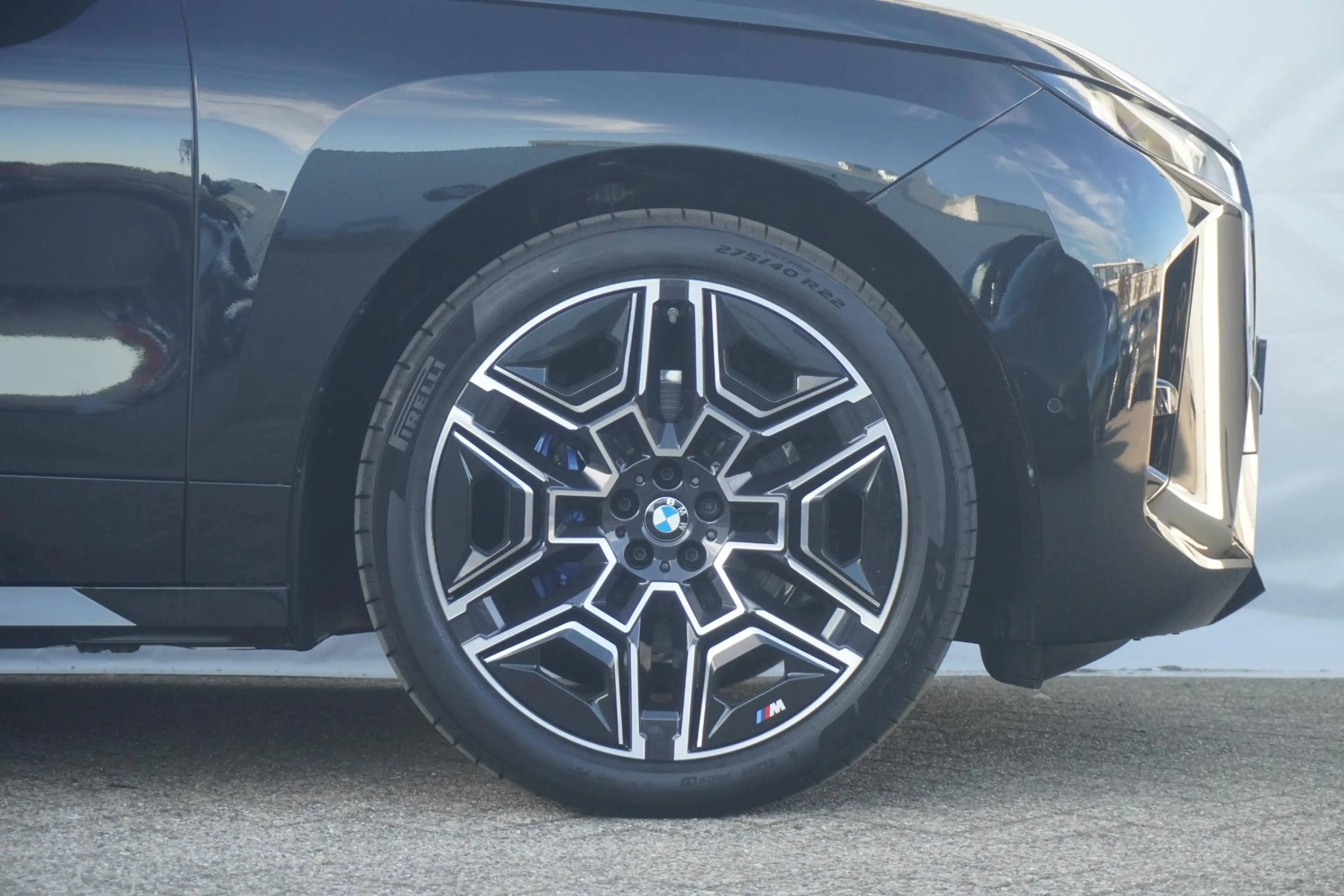 BMW iX xDrive45 | M Sportpakket | Panoramadak Sky Lounge — photo 8