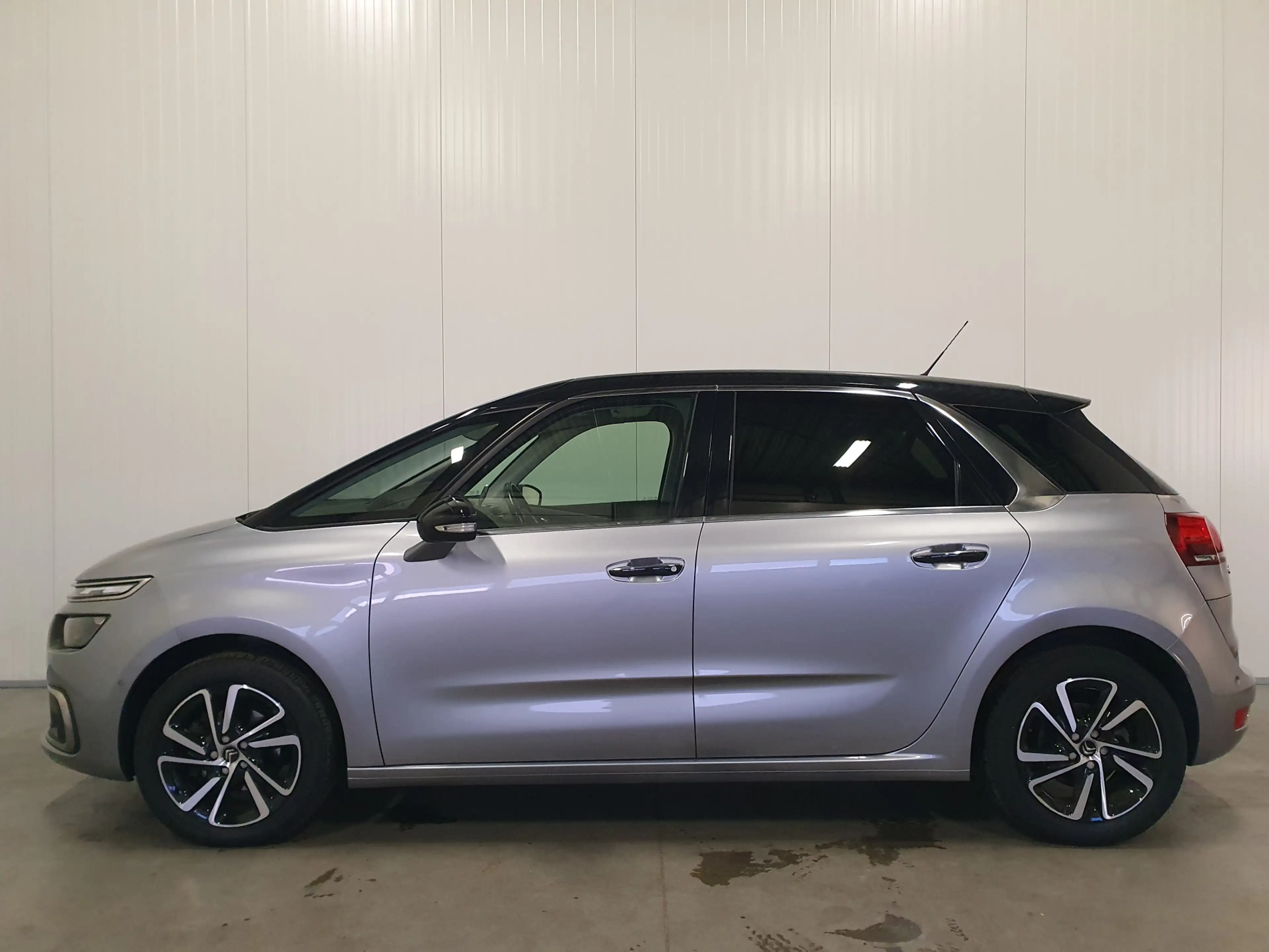 Citroen C4 Picasso 1.2 PureTech Business PANO/CARPLAY/MASSAGE/CAMERA/ — photo 7