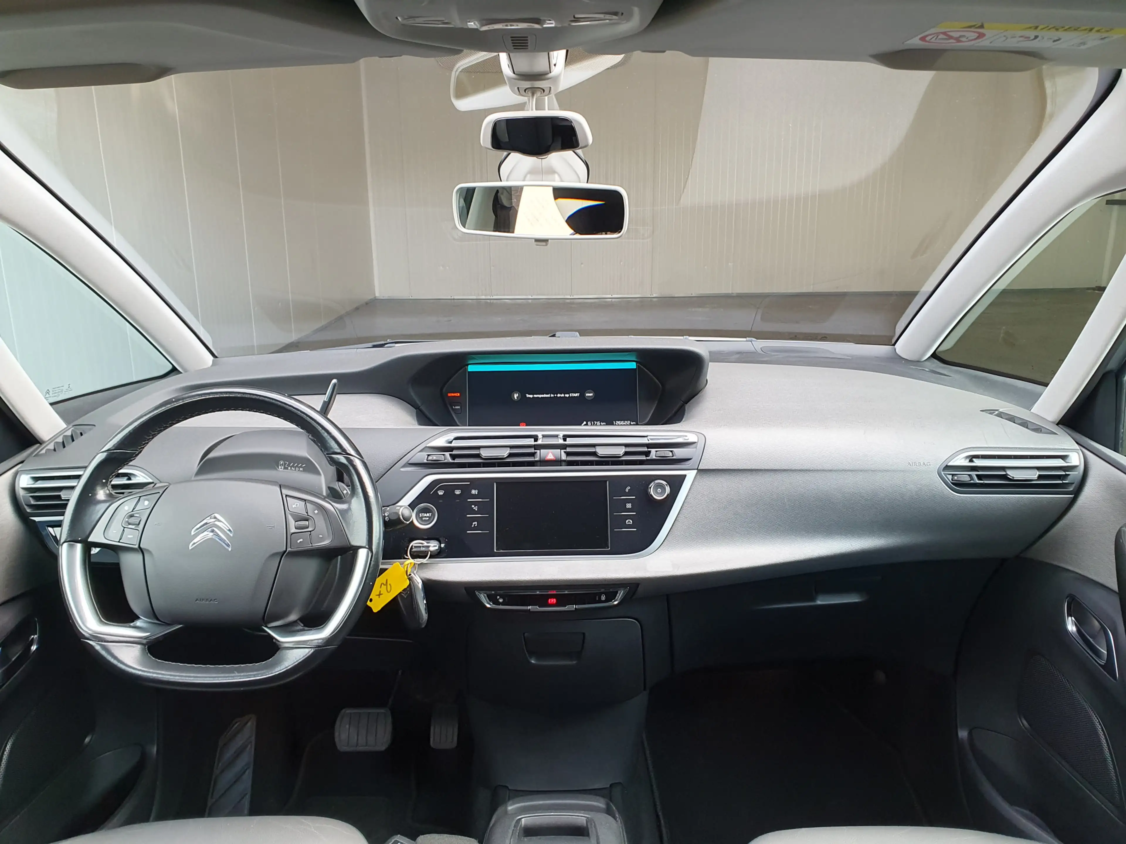 Citroen C4 Picasso 1.2 PureTech Business PANO/CARPLAY/MASSAGE/CAMERA/ — photo 3