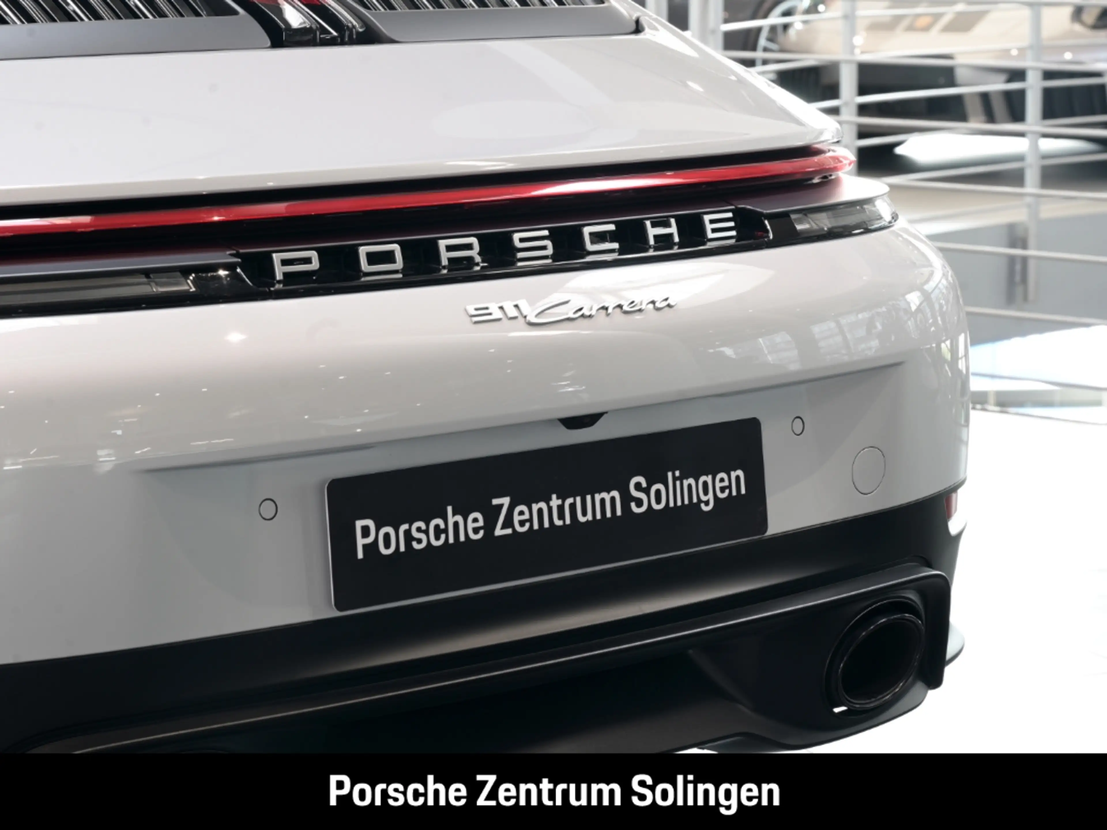 Porsche 911 Carrera Cabriolet Sportabgas Bose Abstand — photo 8
