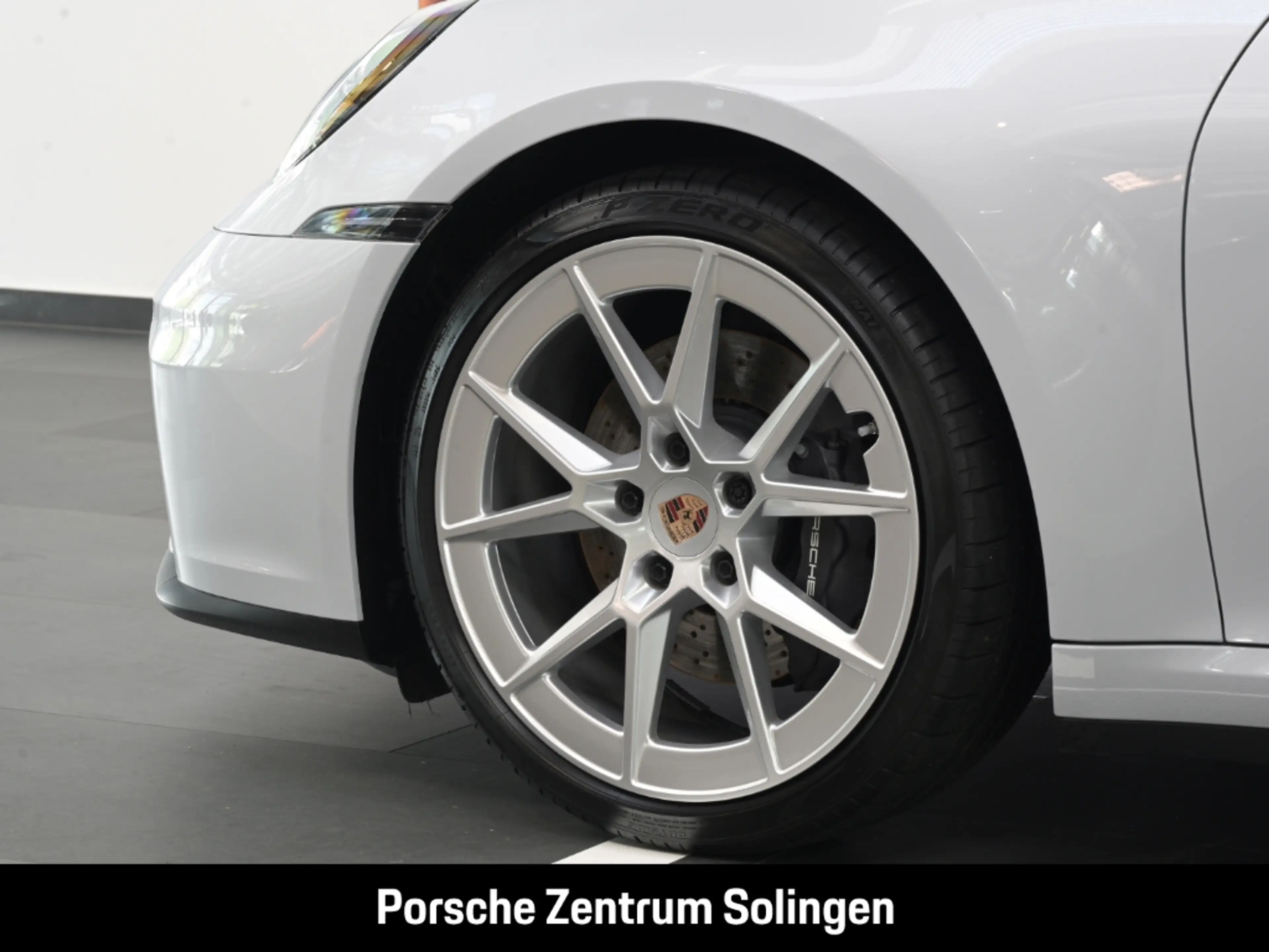 Porsche 911 Carrera Cabriolet Sportabgas Bose Abstand — photo 9