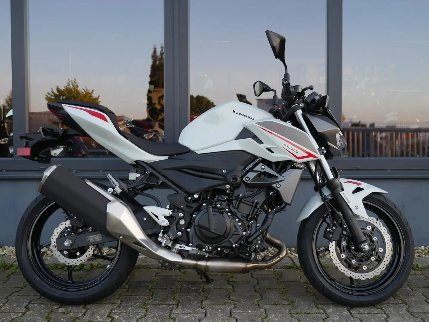 Kawasaki Z 400 Z 400 - Tageszulassung - 0km - Garantie bis 2028 - 1