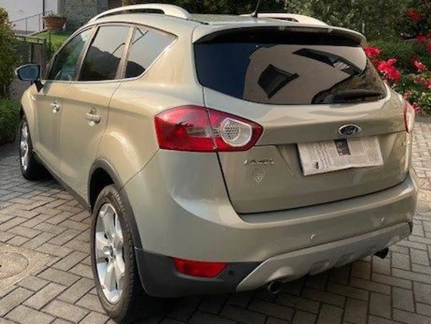 Ford Kuga Kuga 2.0 tdci Titanium 4wd 136cv dpf Grigio - 2