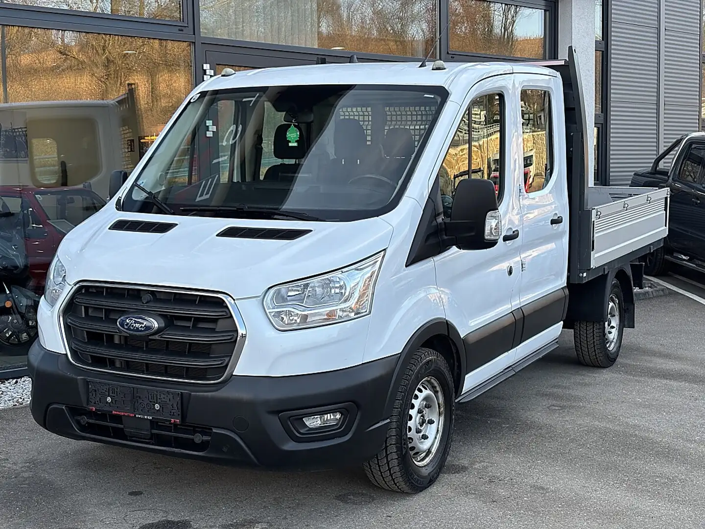 Ford Transit Pritsche DoKa 2,0 EcoBlue L2H1 350 Trend Weiß - 2