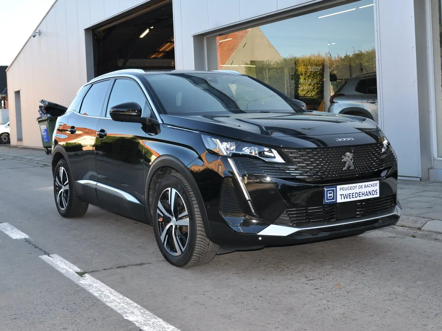 Peugeot 3008 3008 Hybrid 225 e-EAT8 GT Zwart - 2