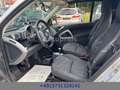 smart forTwo Cabrio 1.0 MHD Klima Automatik Kamera SHZ Weiß - thumbnail 17