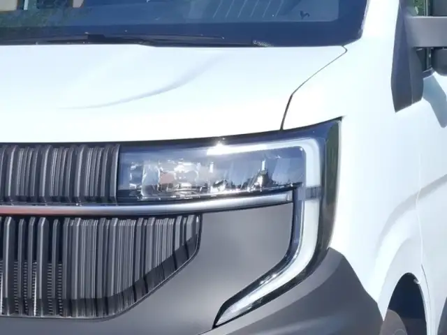 Renault Master view 5