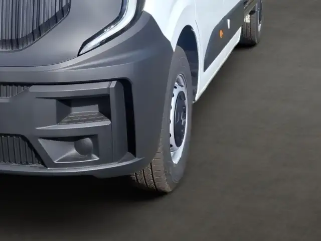 Renault Master view 6