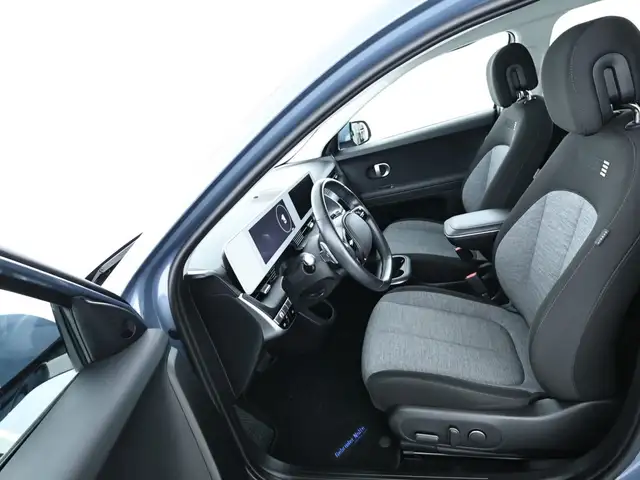 Hyundai Ioniq 5 view 8