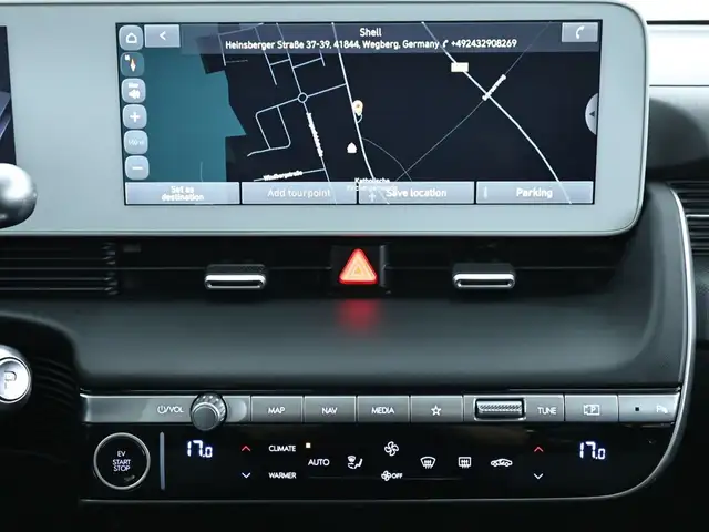 Hyundai Ioniq 5 view 12