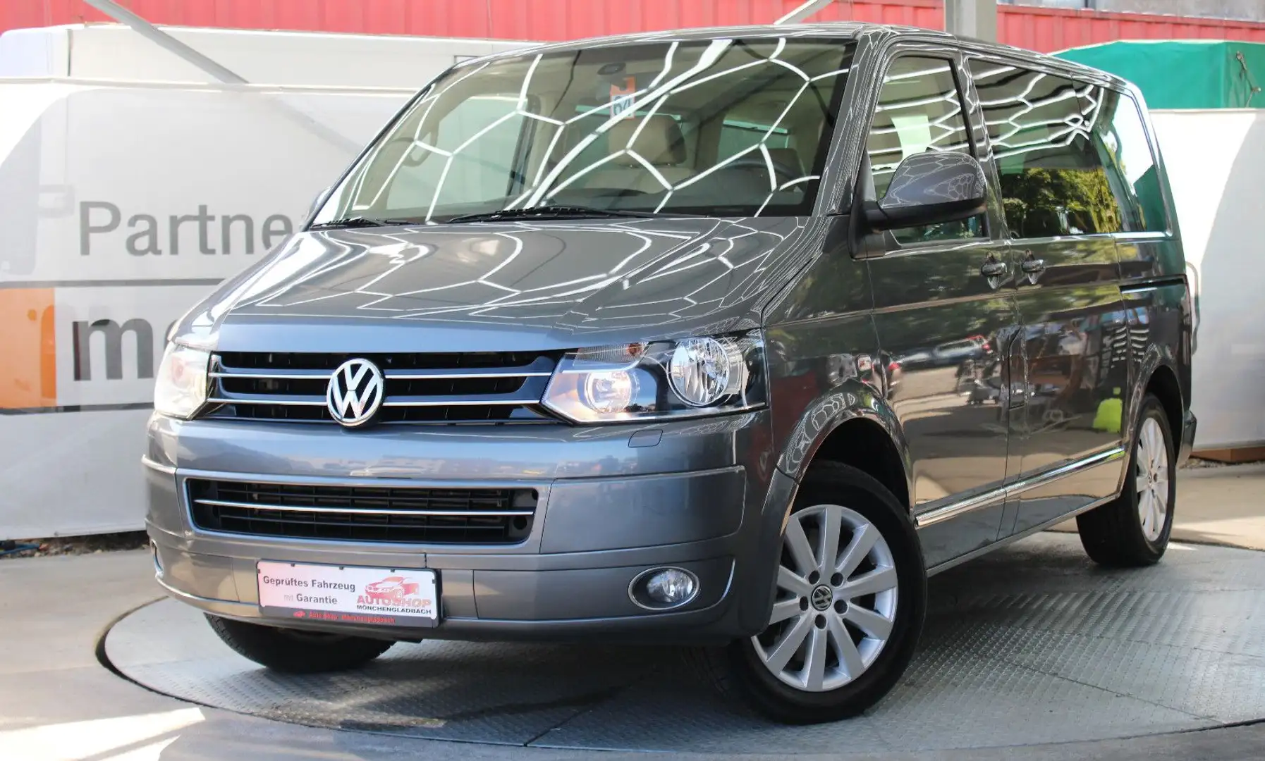 Volkswagen T5 Multivan Highline *Inspektion Neu**Automatik* Grau - 1