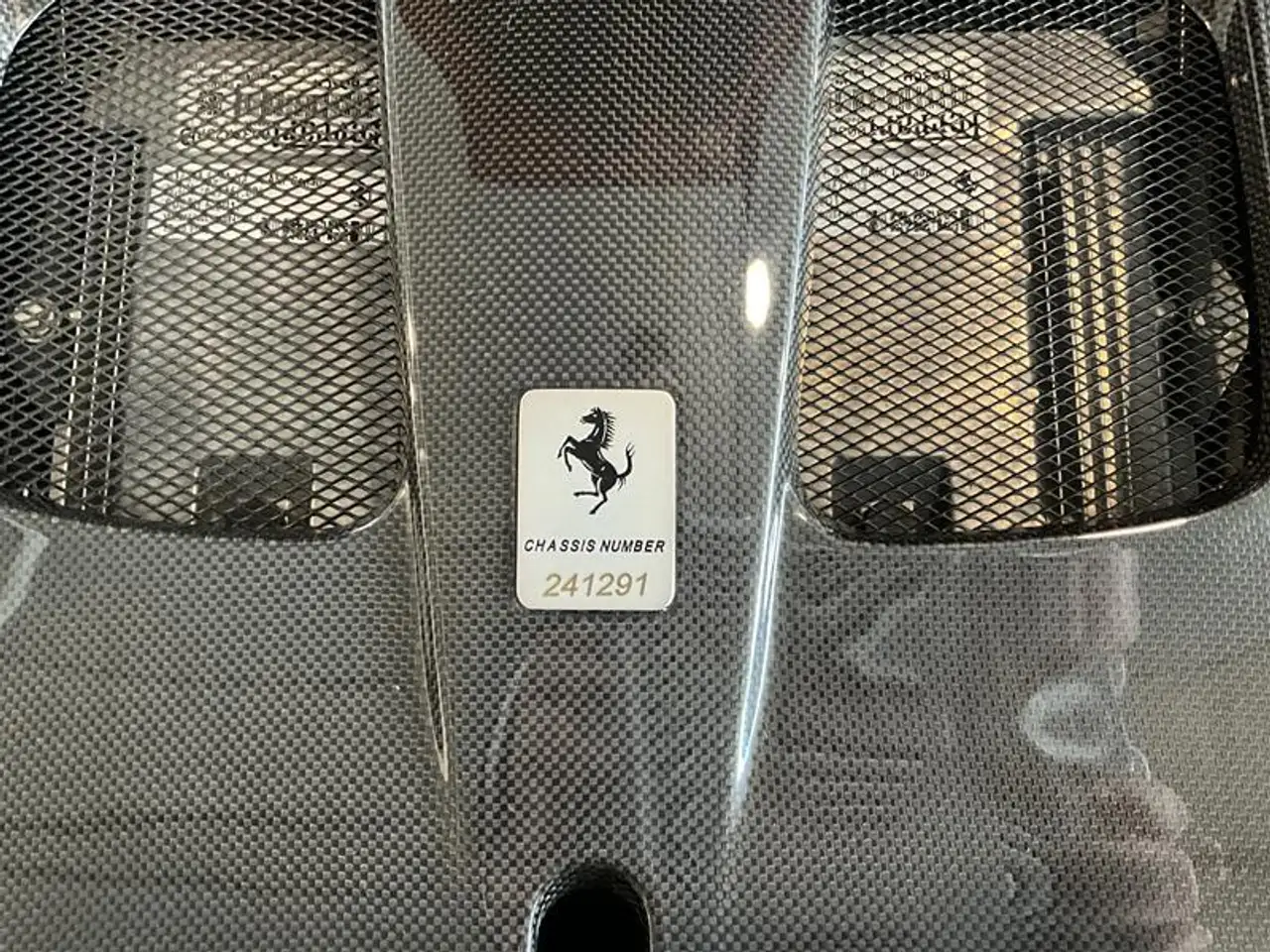Ferrari 812 снимка Ferrari 812