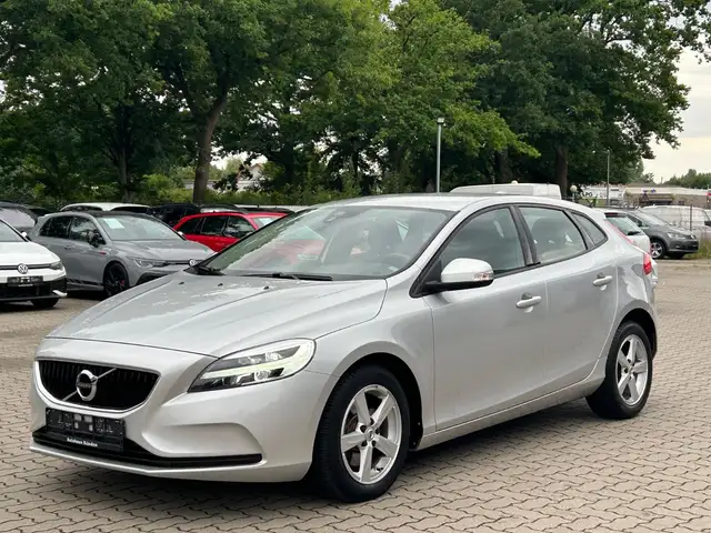 Volvo V40 °NAVI°LED°KLIMAAUTO.°TEMPOMAT°PDC°