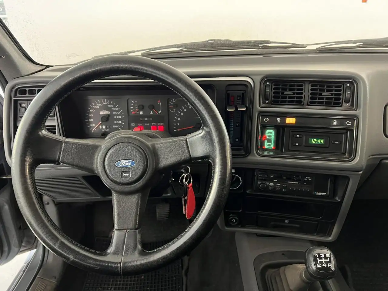 Ford Sierra RS Cosworth 3 porte, foto 11