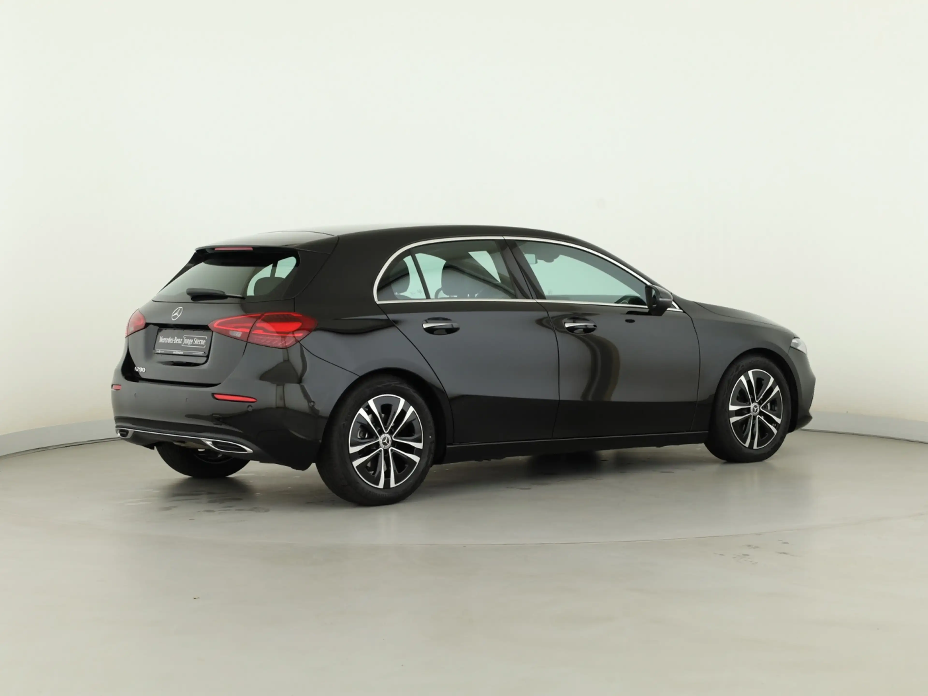 Mercedes-Benz A 200 Progressive Advanced+*LED*PDC*Kamera*AHK** — photo 6