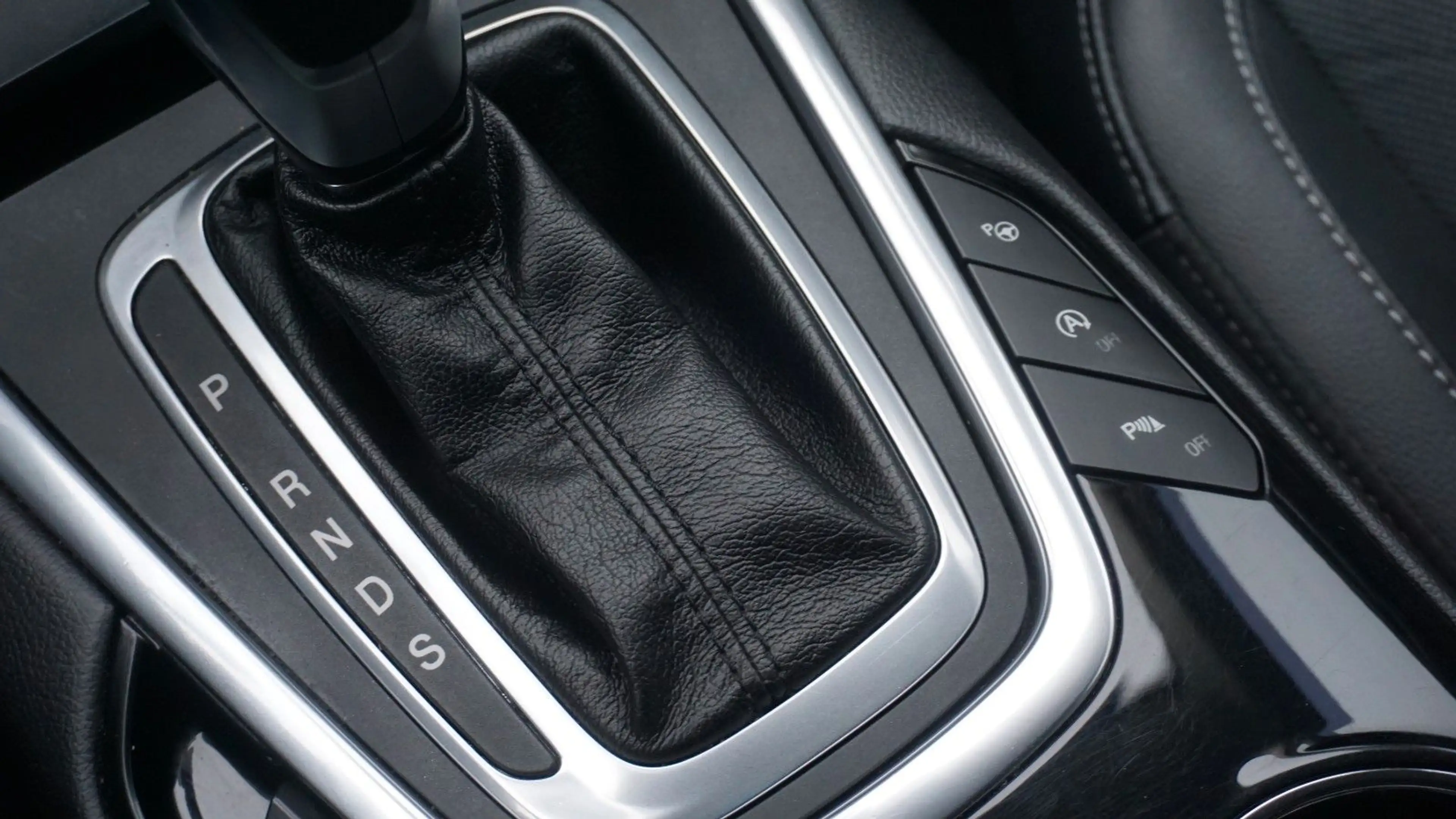 Ford S-Max Titanium 360°*NAVI*SBL*LED*LEDER*KEYLESS!! — photo 18