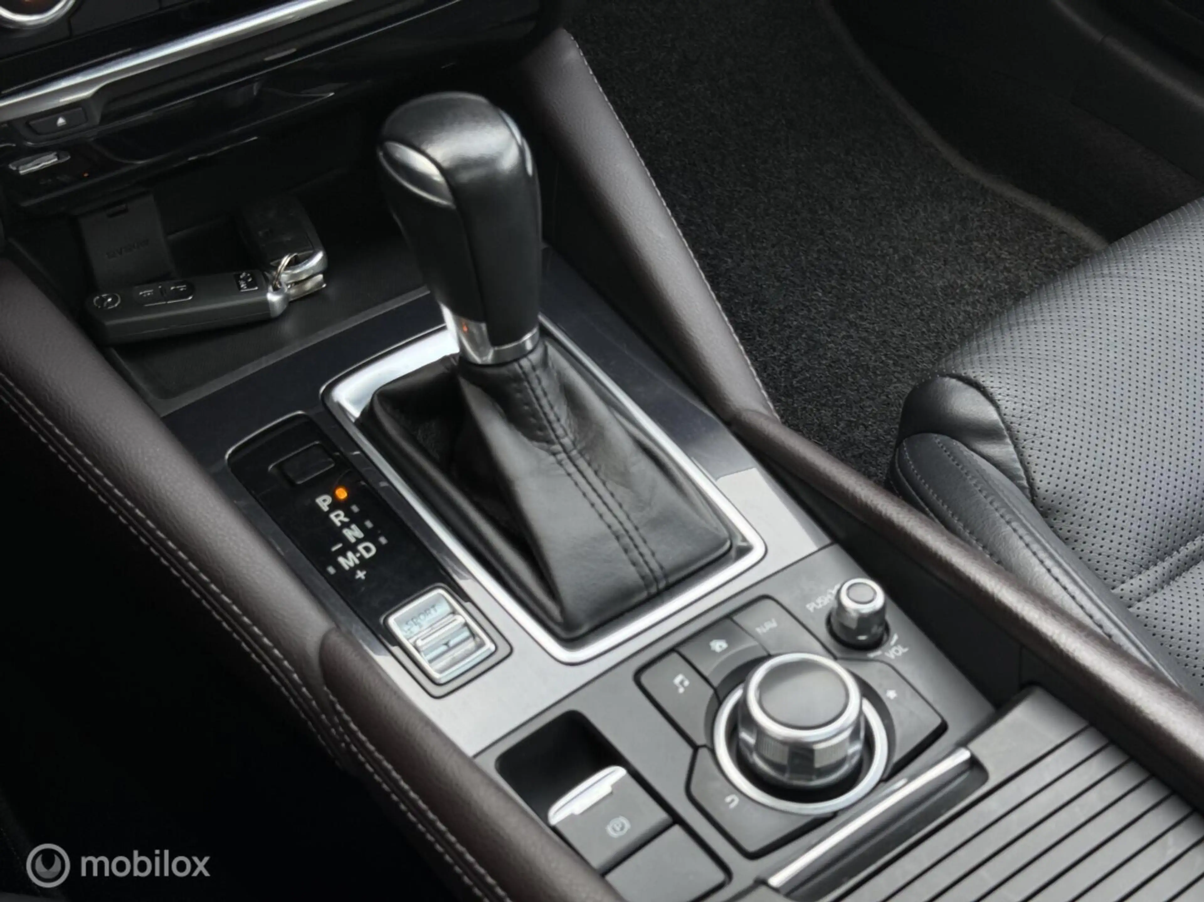 Mazda 6 Sportbreak 2.5 SkyActiv-G 192 GT-M / Head-up / Led — photo 15