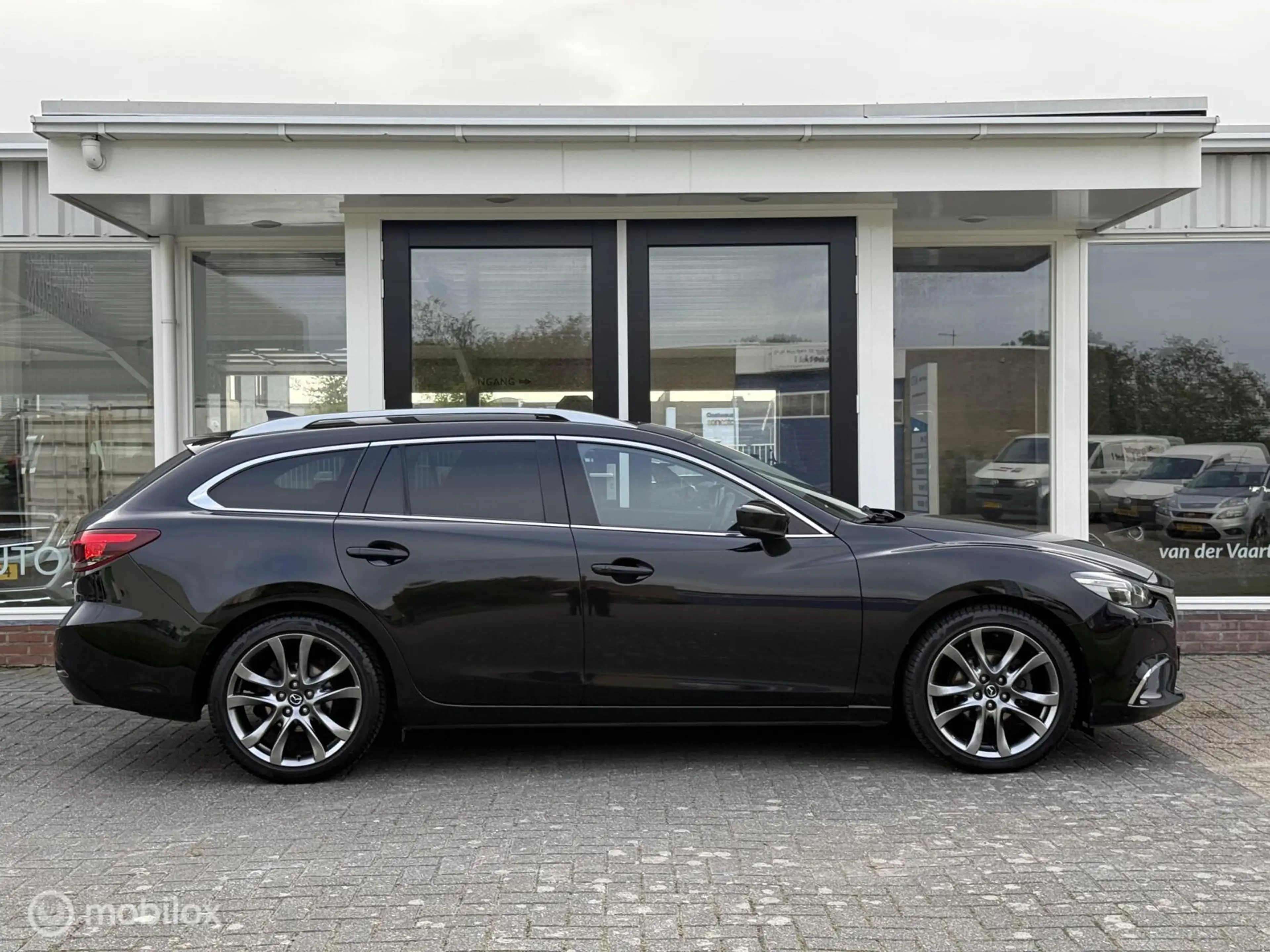 Mazda 6 Sportbreak 2.5 SkyActiv-G 192 GT-M / Head-up / Led — photo 5