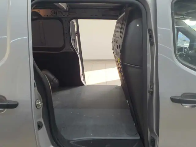 Peugeot Partner view 8