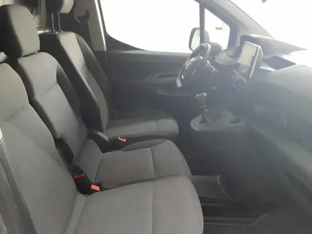 Peugeot Partner view 11