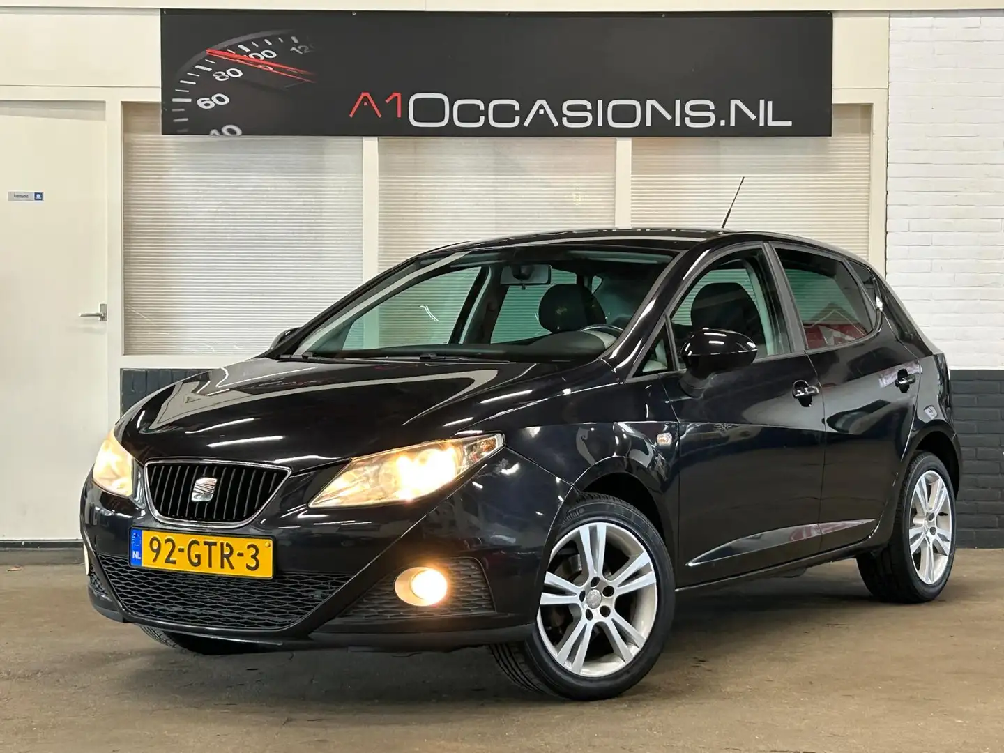 SEAT Ibiza 1.4 Sport-up Noir - 2