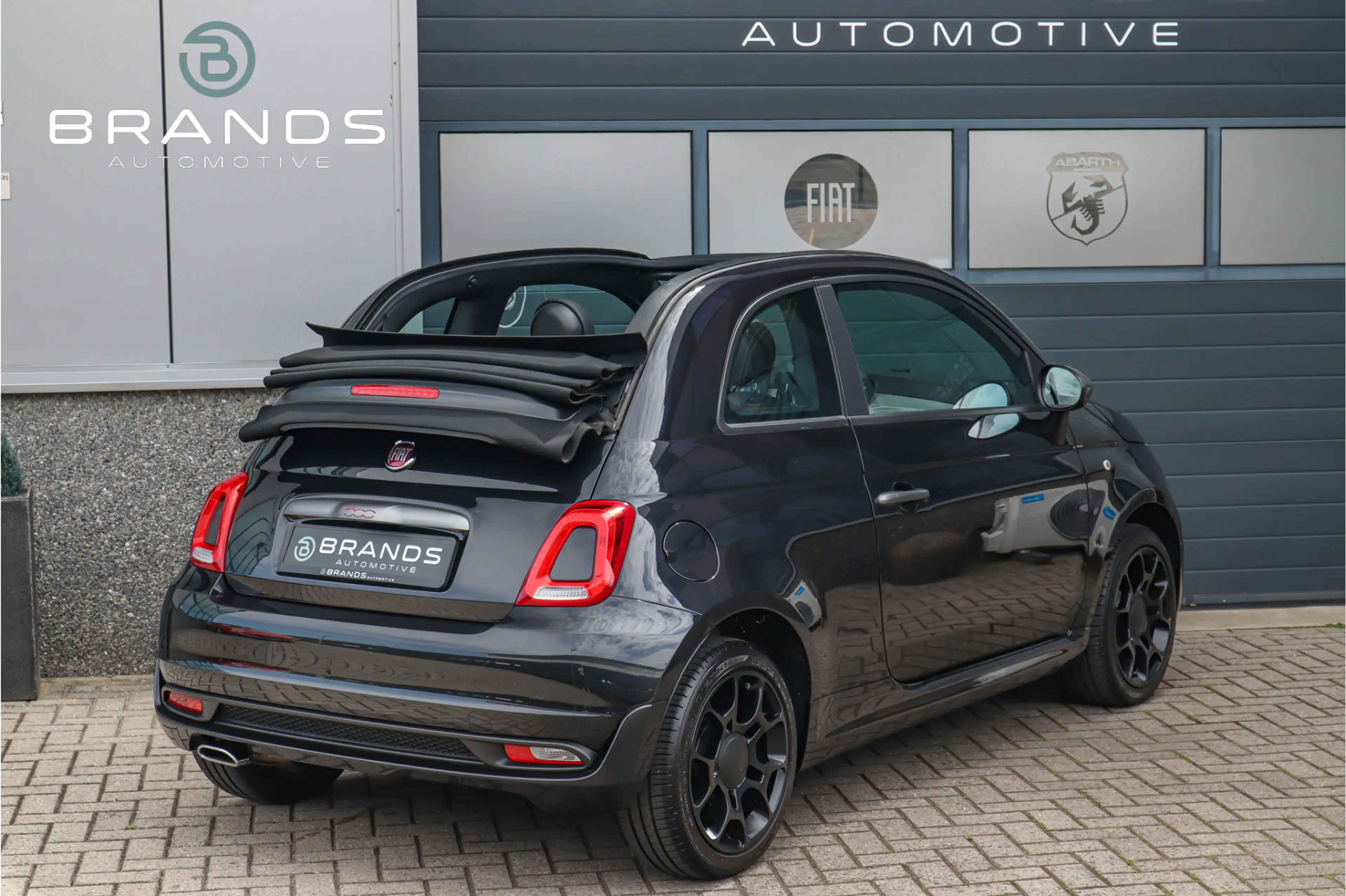 Fiat 500C 1.2 S Navi Carplay Airco Black on black PDC — photo 2
