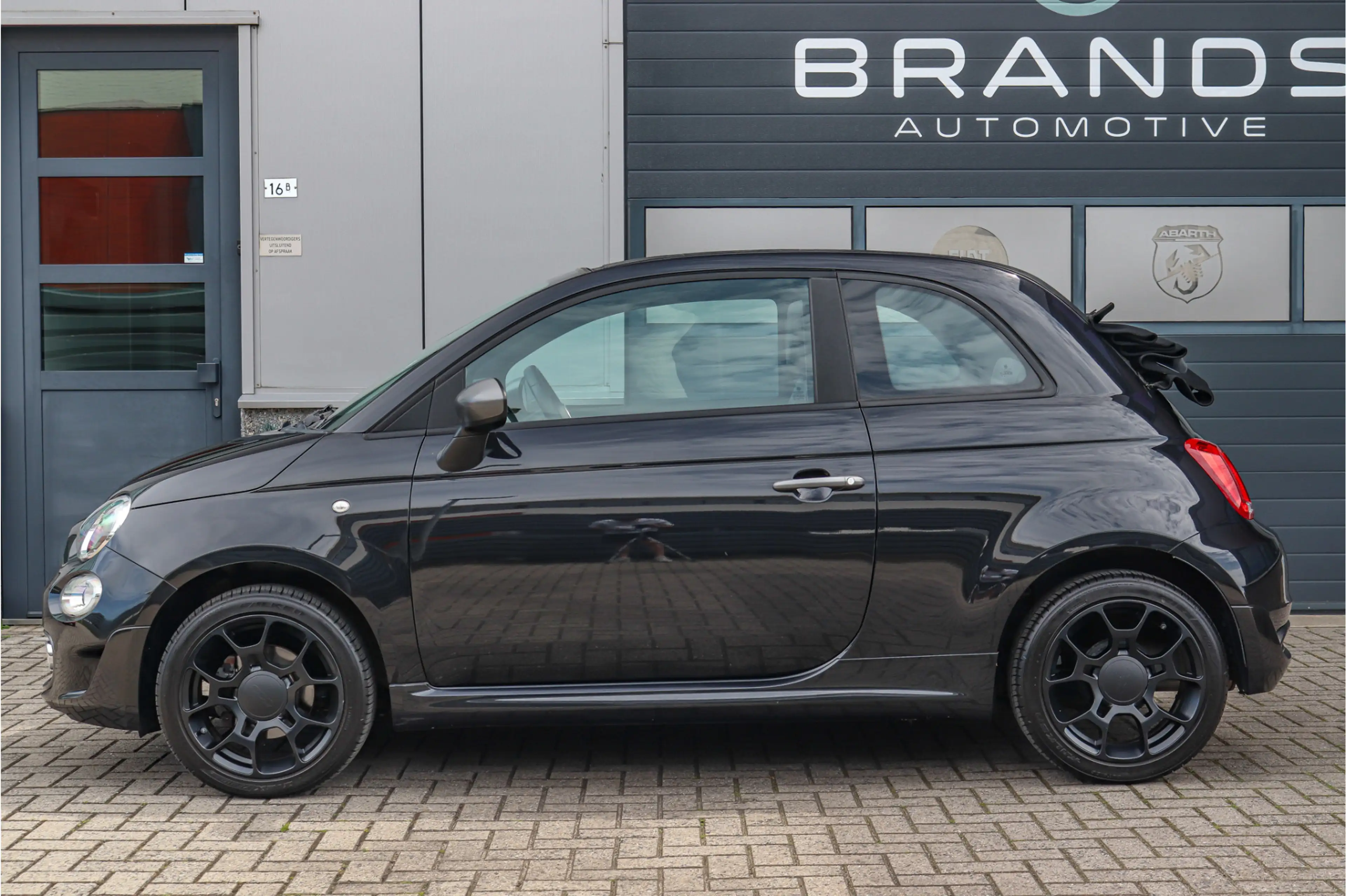 Fiat 500C 1.2 S Navi Carplay Airco Black on black PDC — photo 5