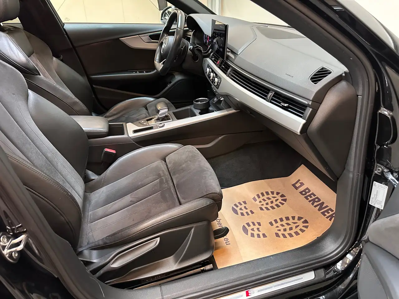 Audi A4 *GARANTIE 12 MOIS* S-Line A4 Avant 35 TDi Business Edition, миниатюра 12