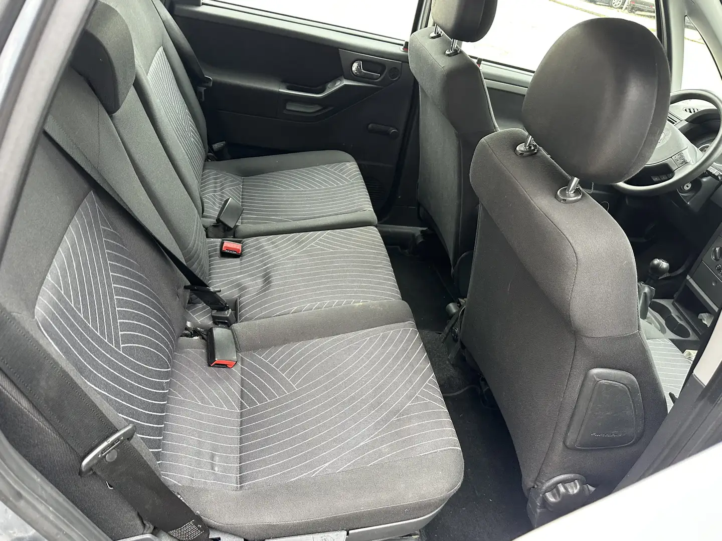 Opel Meriva Edition Grau - 2