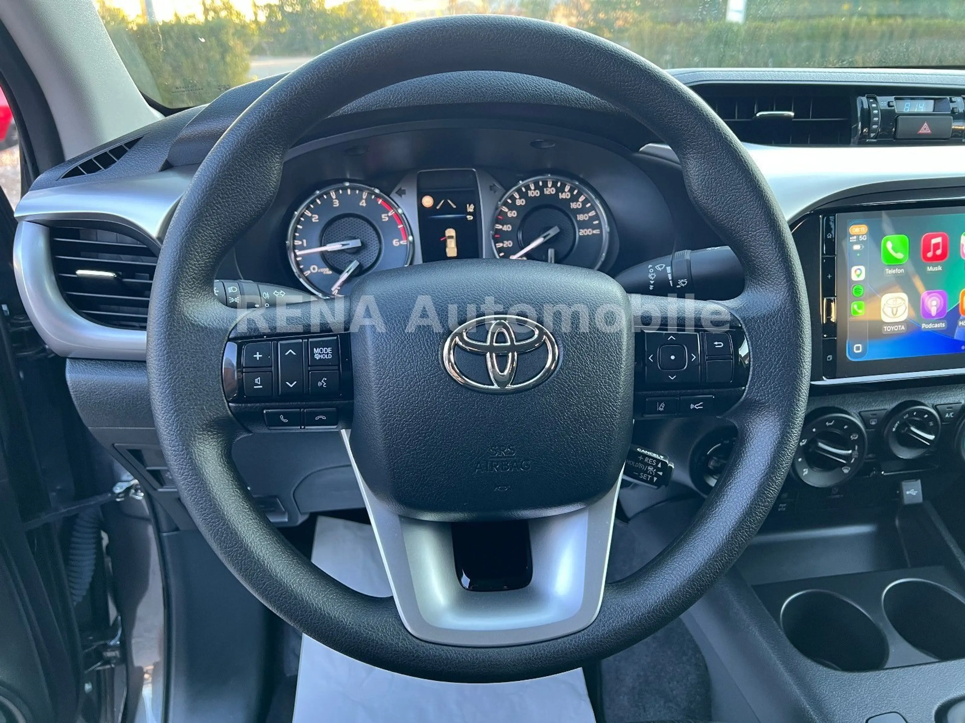 Toyota Hilux 2.4 Double Cab 4x4*Klima*APP*Hardtop*AHK* — photo 15