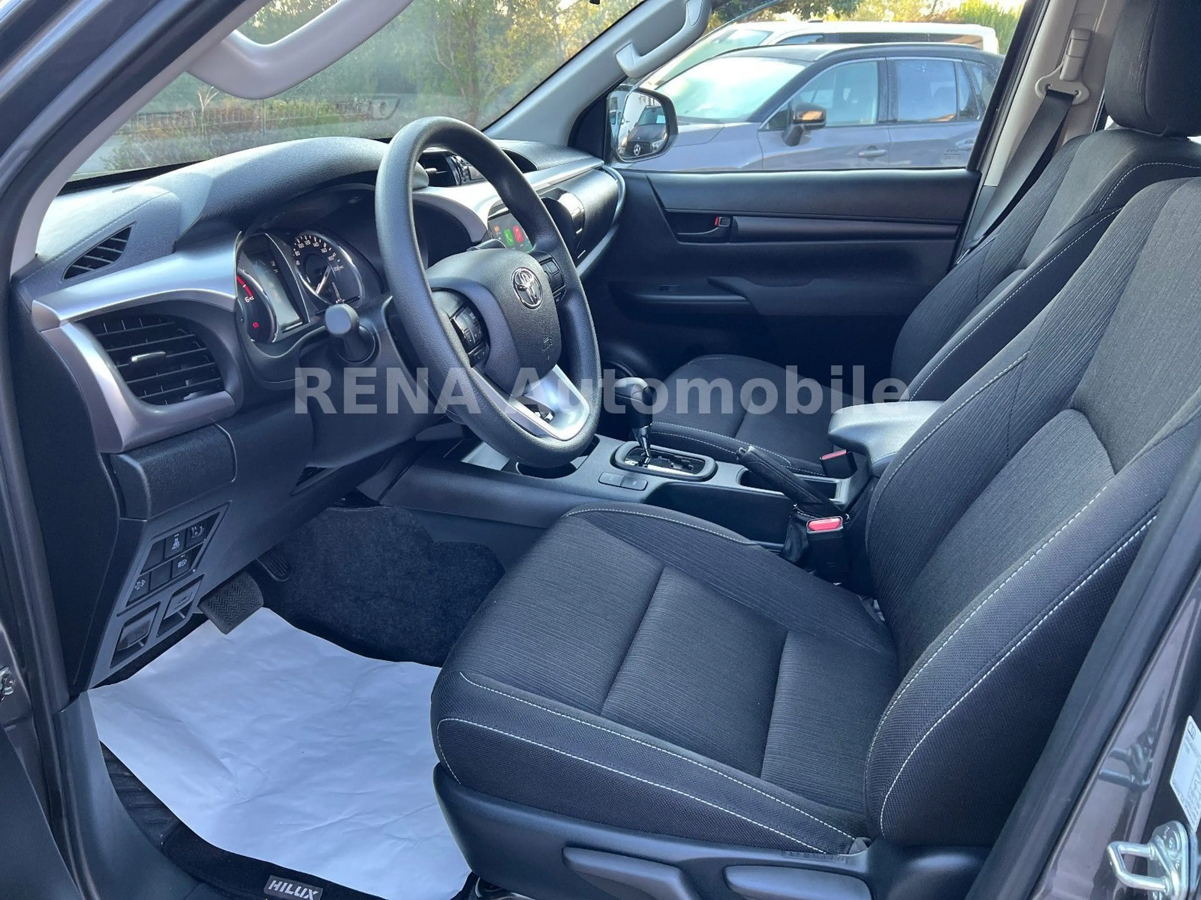 Toyota Hilux 2.4 Double Cab 4x4*Klima*APP*Hardtop*AHK* — photo 12