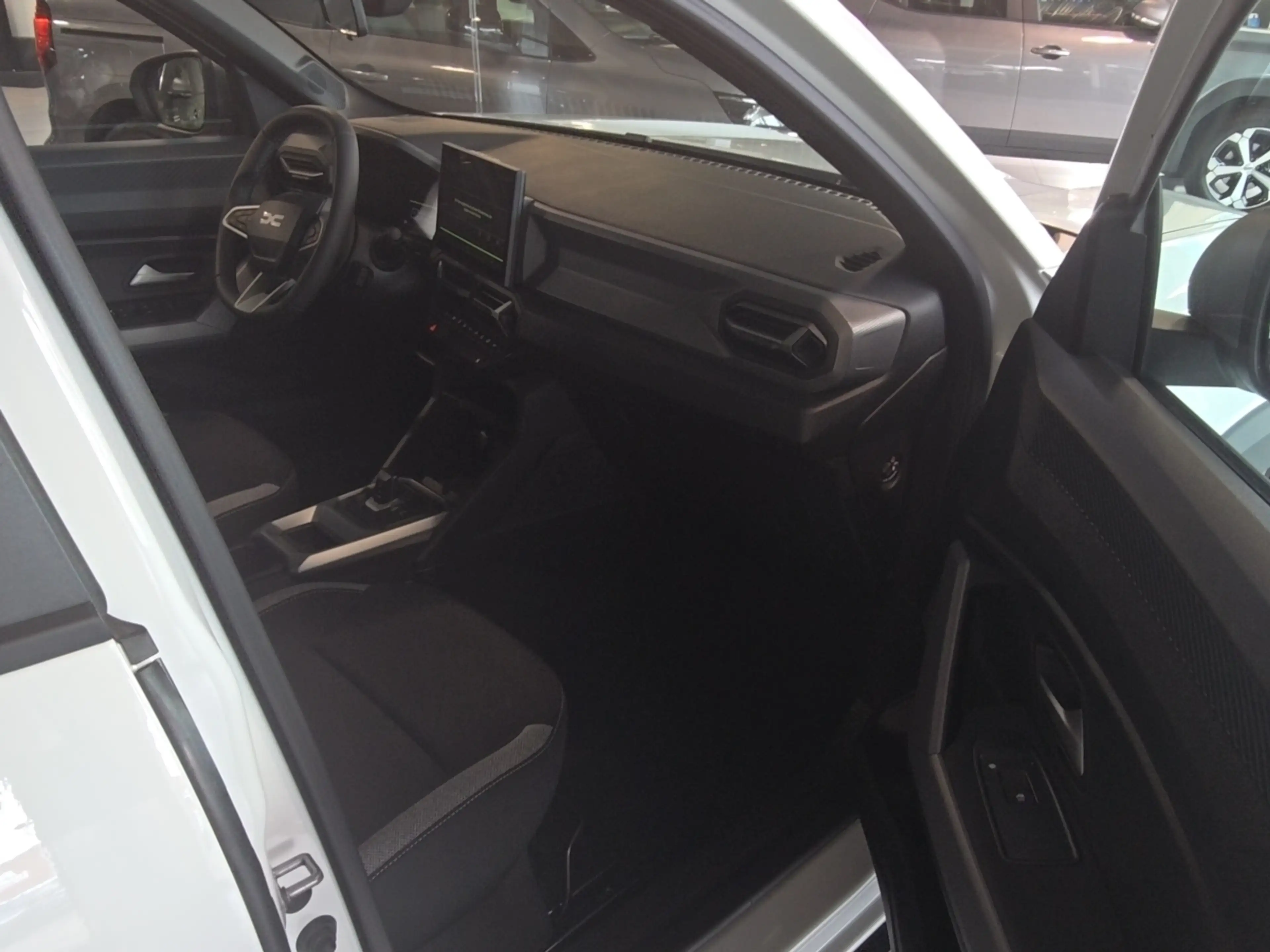 Dacia Duster Journey E-TECH Full Hybrid 155 — photo 11