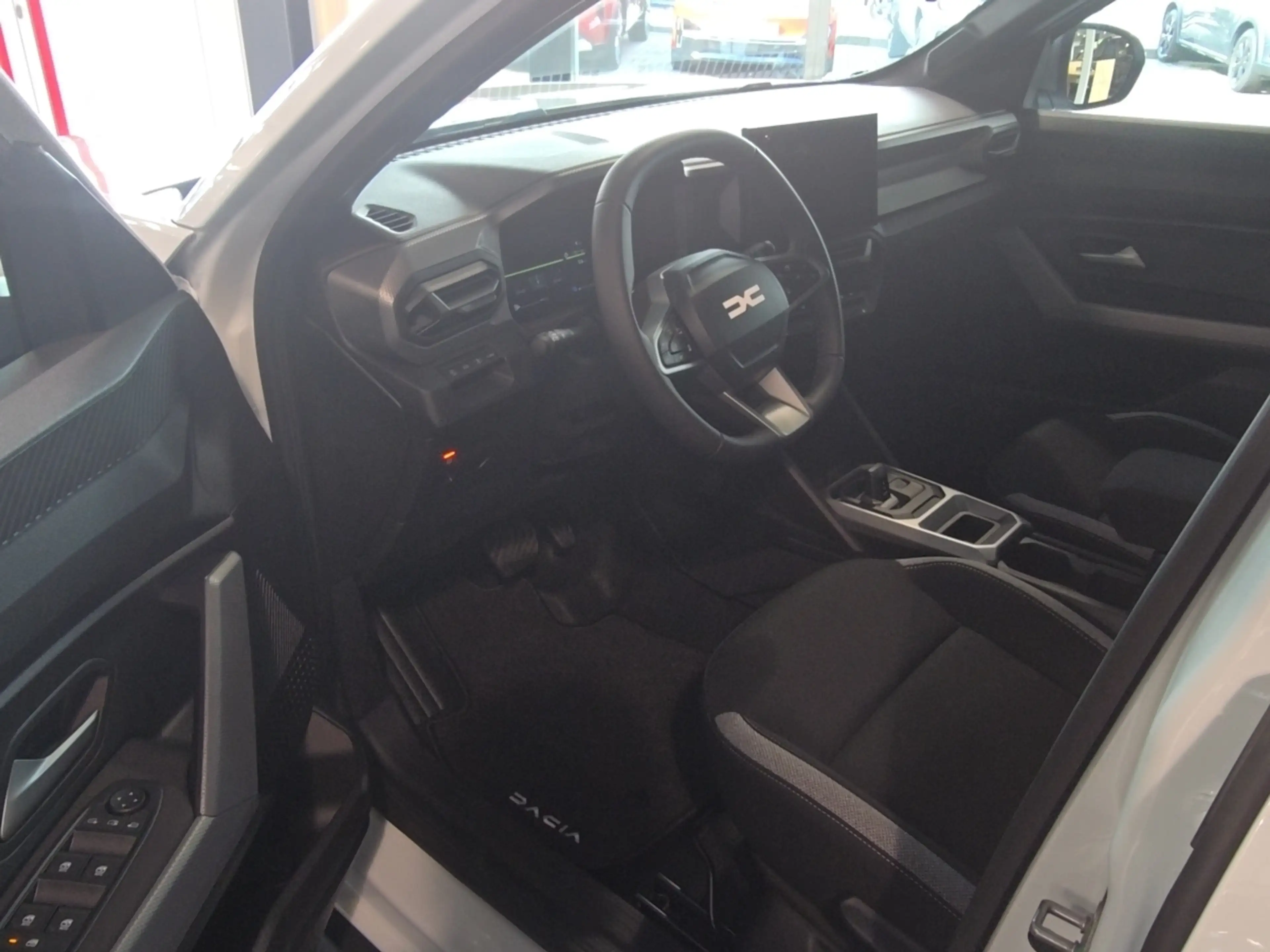 Dacia Duster Journey E-TECH Full Hybrid 155 — photo 8