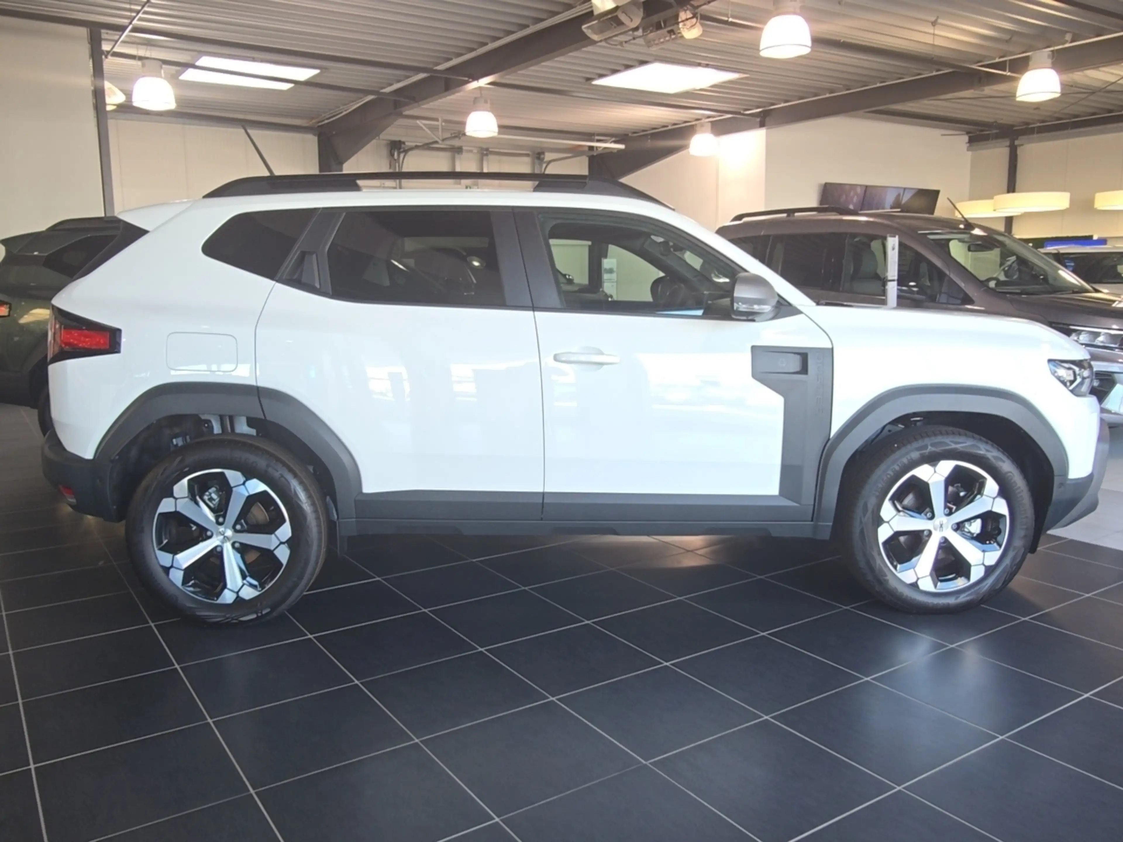Dacia Duster Journey E-TECH Full Hybrid 155 — photo 5