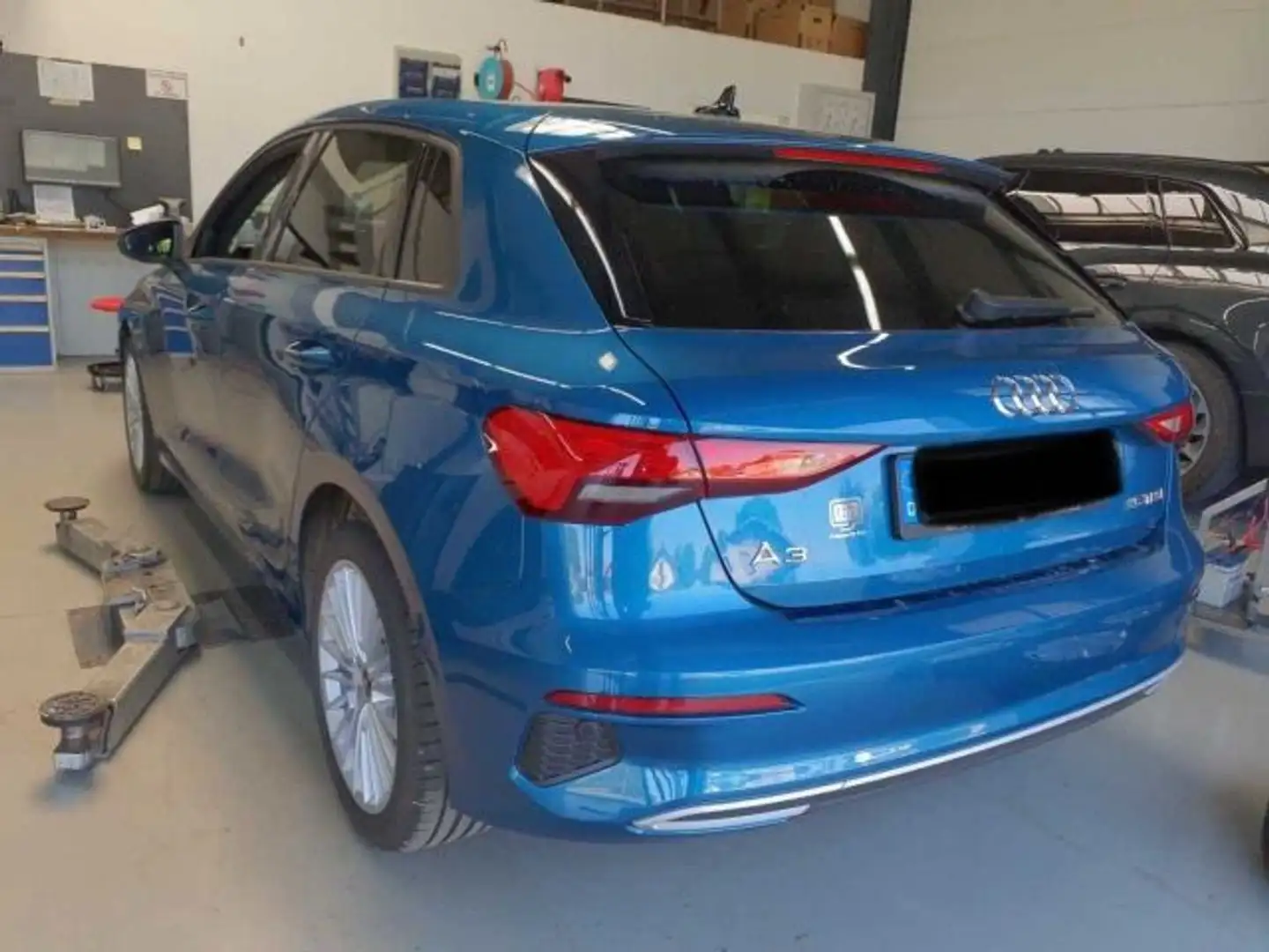 Audi A3 Advanced 35 TFSI 110(150) kW(PS) S Blau - 2