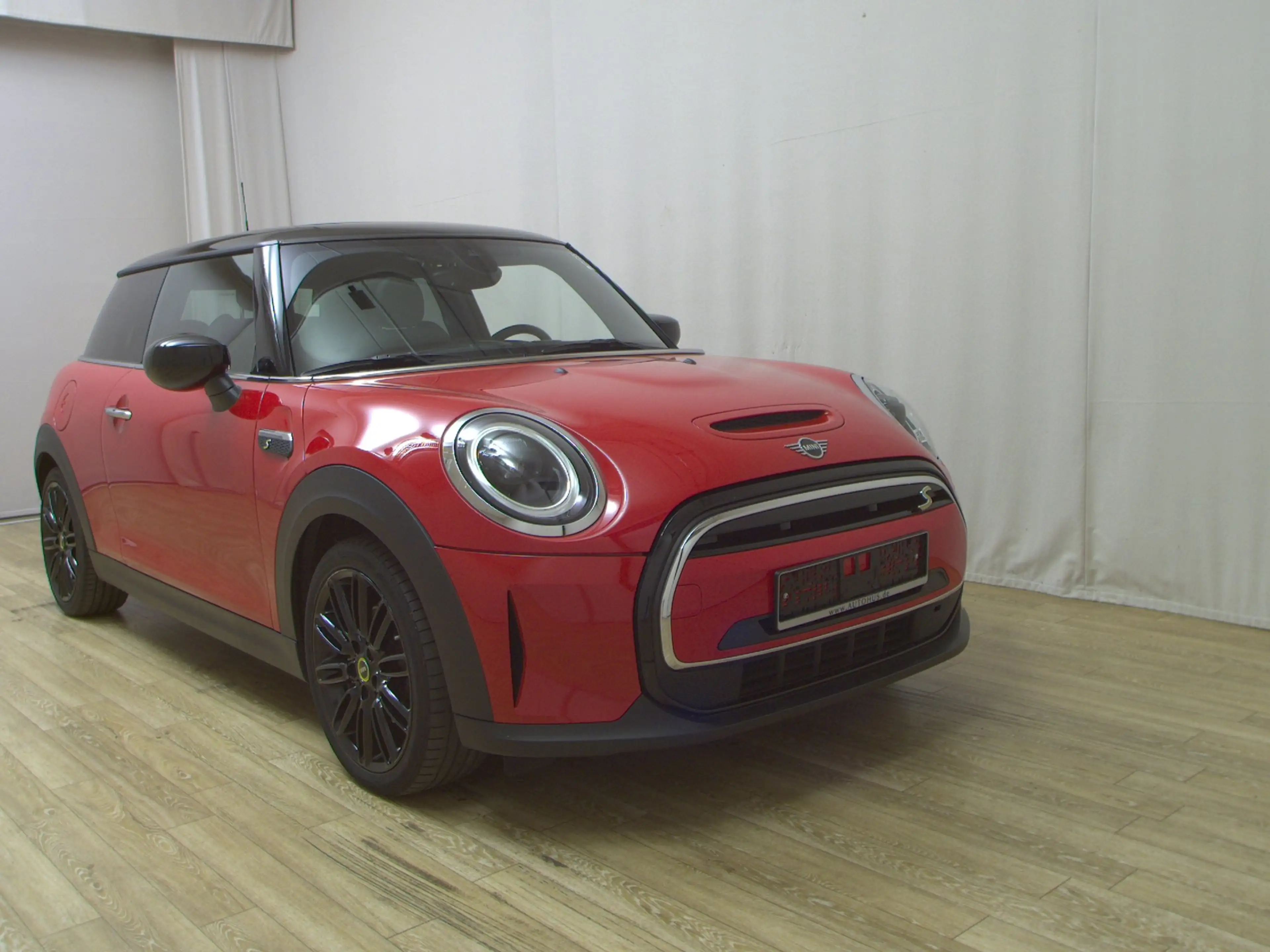 MINI Cooper SE Cooper SE Leder Navi LED Pano RFK — photo 3