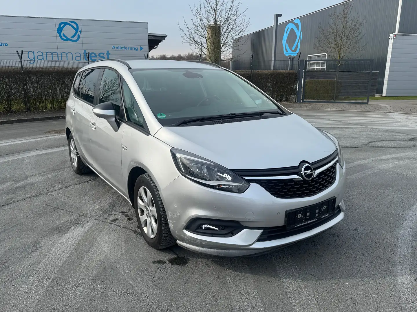 Opel Zafira Active Inspektion&TÜV&Bremse NEU NAVI 7-Sitzer Silber - 1