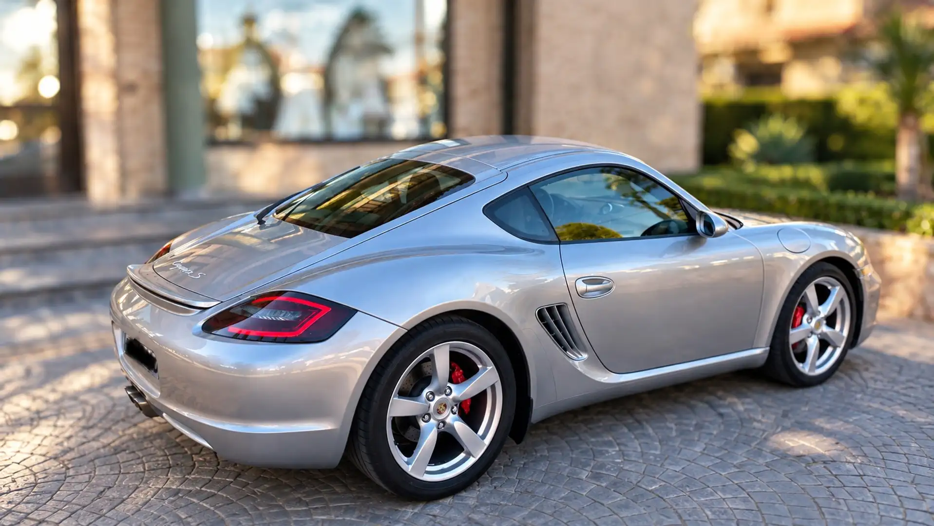 Porsche Cayman S - 2