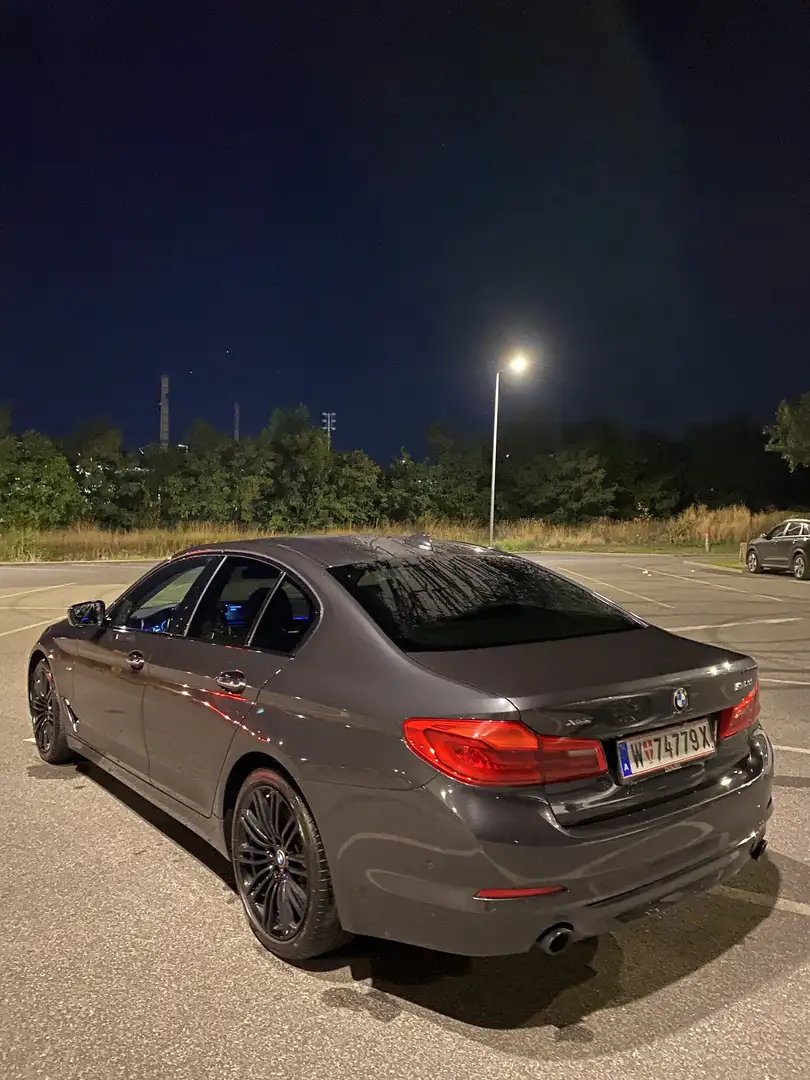 BMW 530 G30 530d xDrive - 1