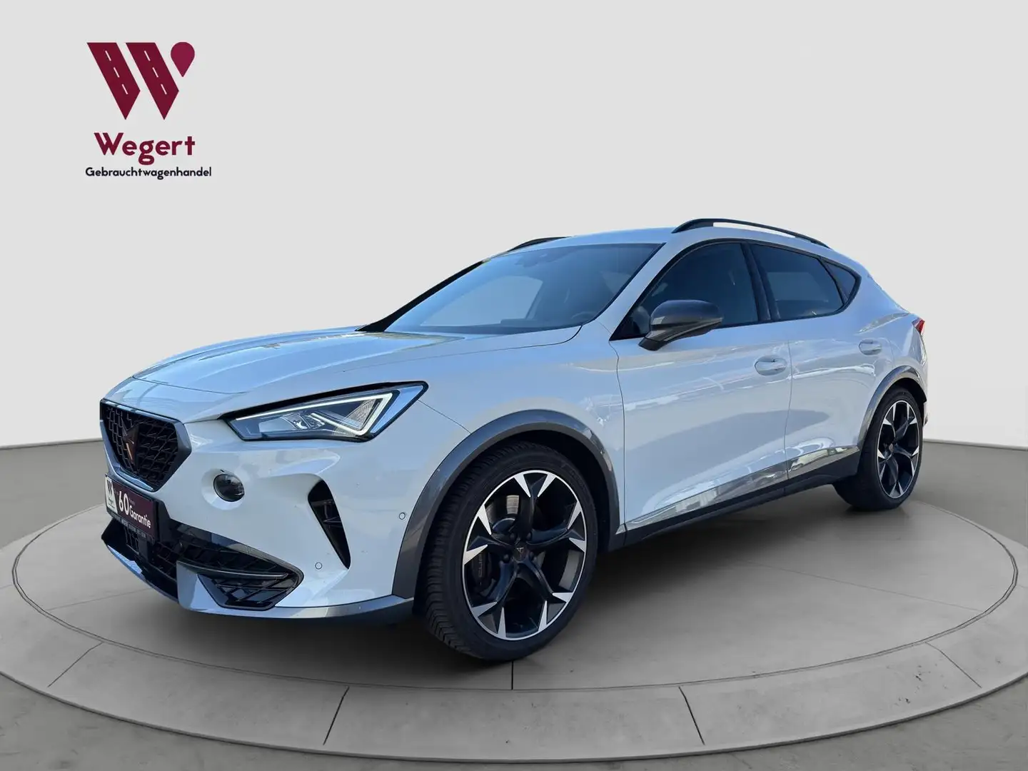 CUPRA Formentor VZ *AHK*CARPLAY*RCAM*ACC*BEATS*KEYLESS Weiß - 1