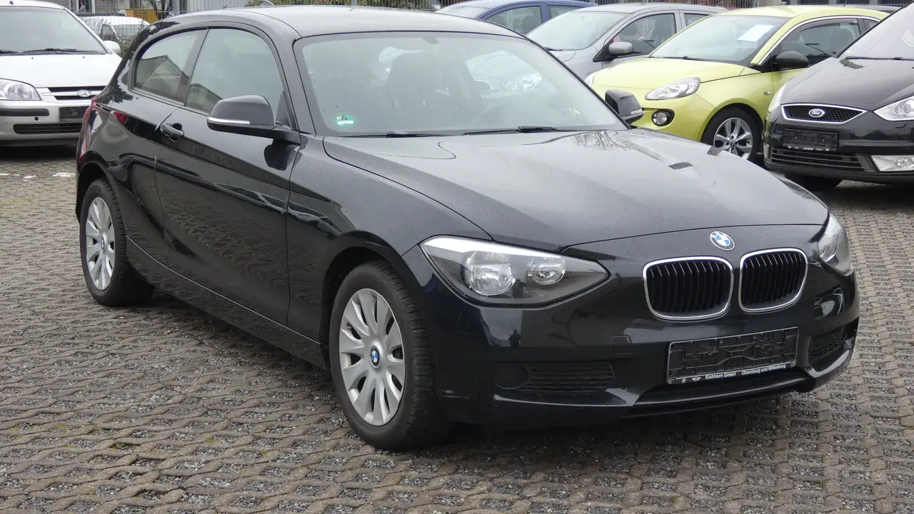 BMW 114